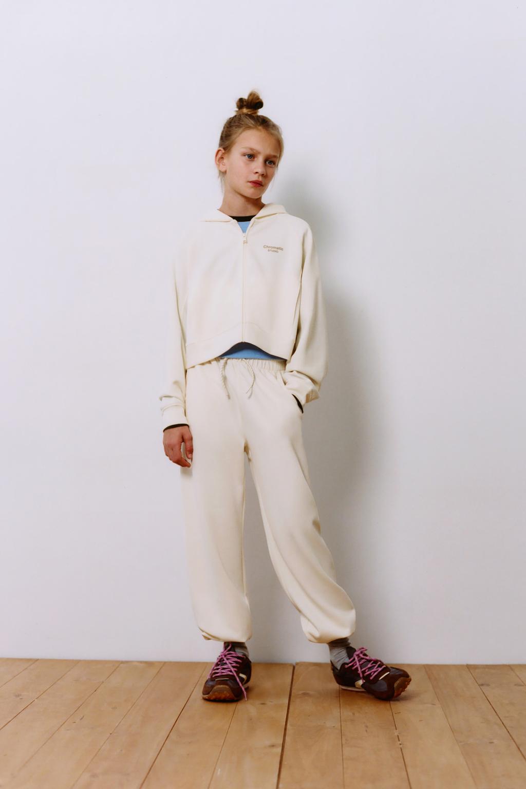 СВОБОДНЫЕ БРЮКИ-ДЖОГГЕРЫ