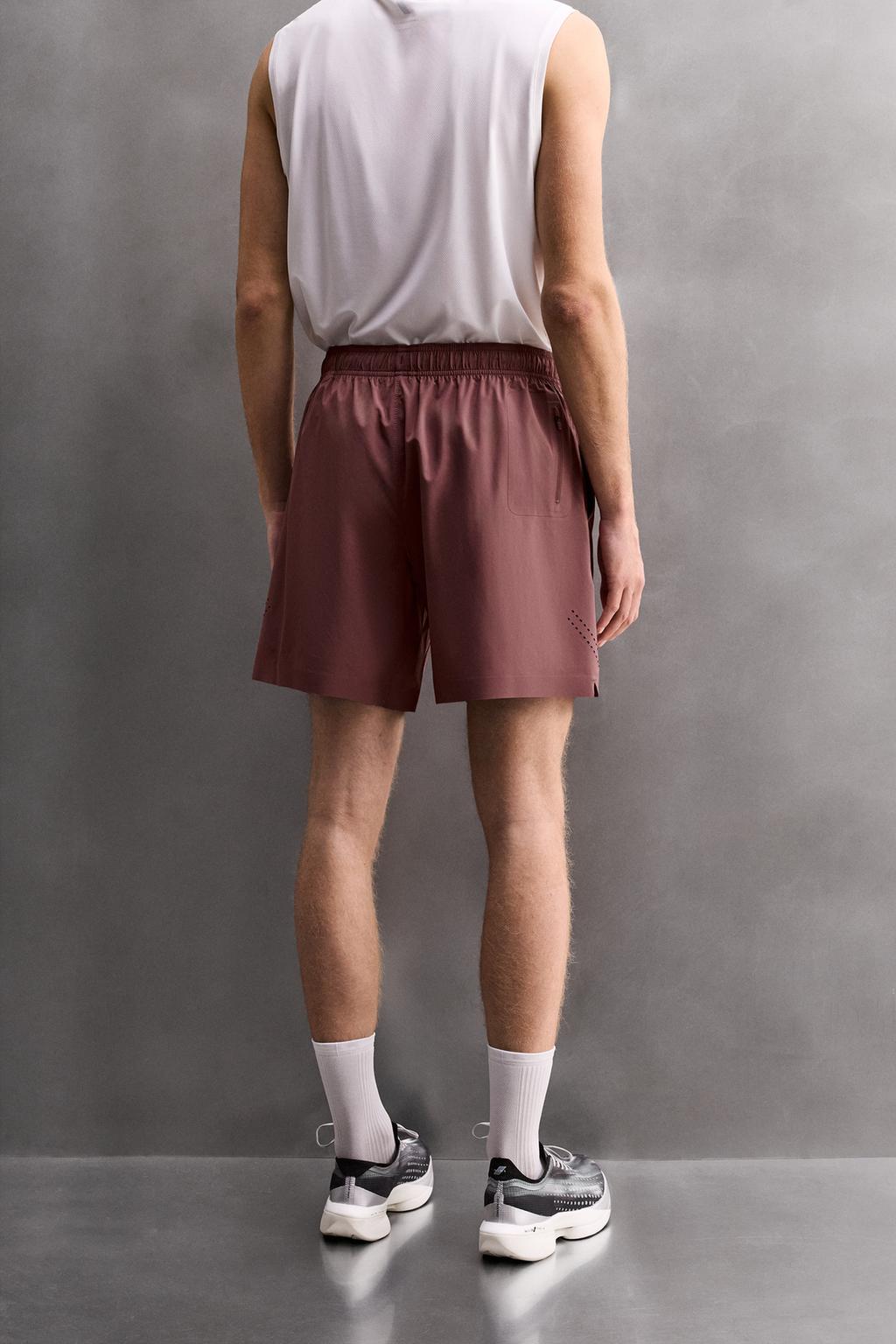 ПЕРФОРИРОВАННЫЕ ШОРТЫ