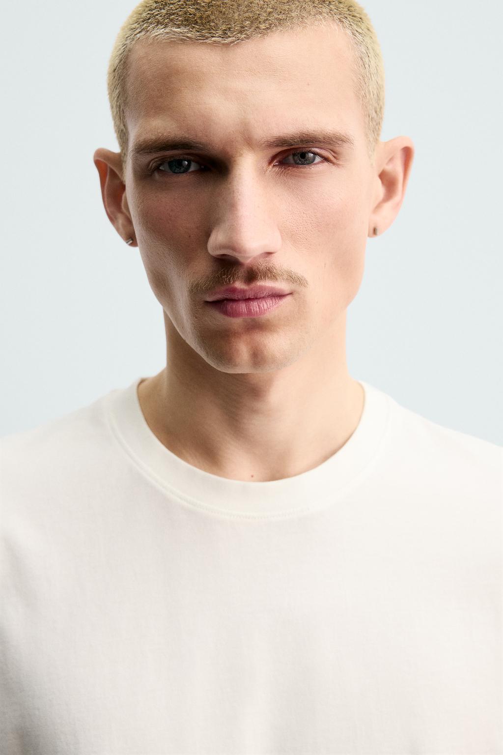 ФУТБОЛКА MEDIUM WEIGHT КЛАССИЧЕСКОГО КРОЯ