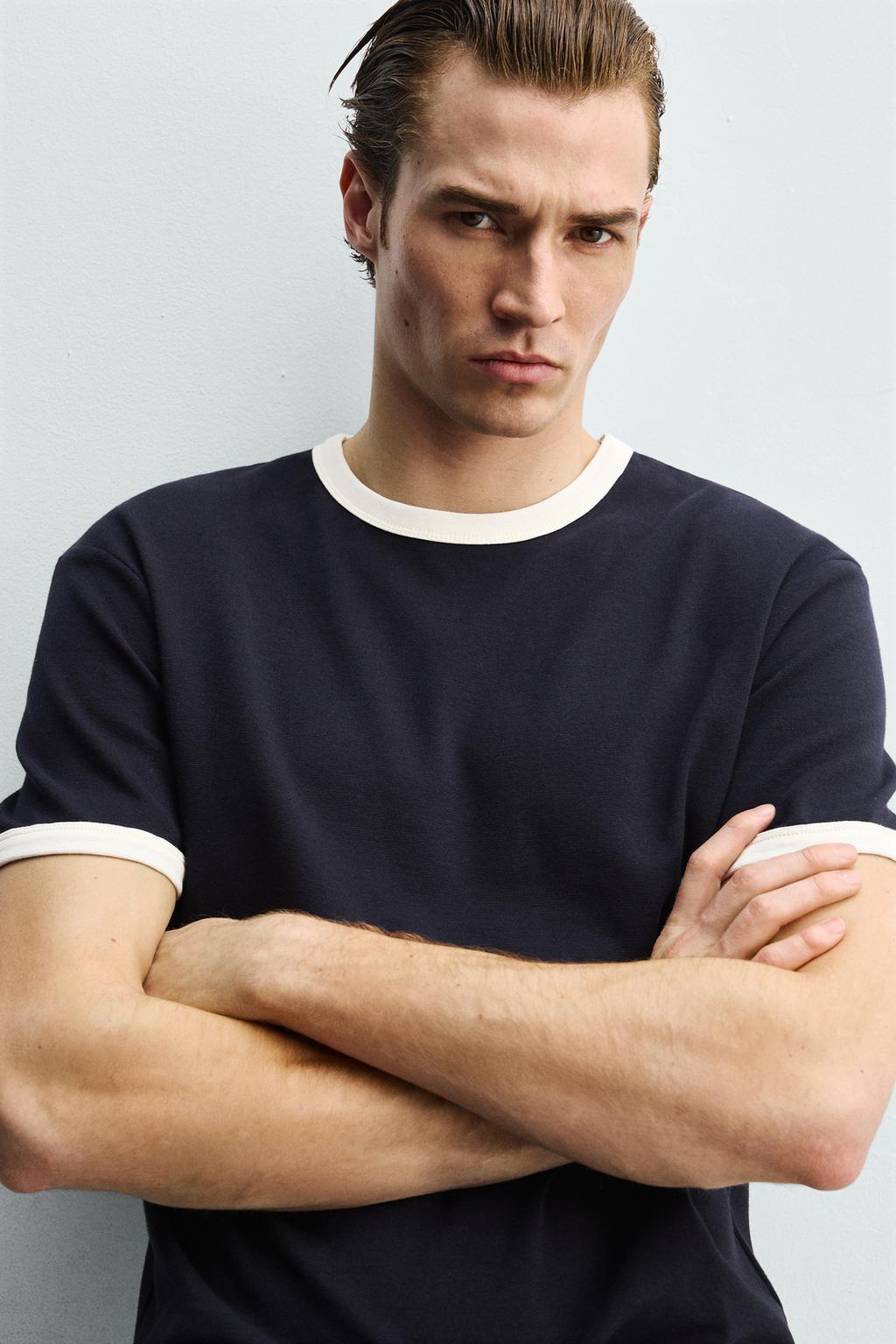 ФУТБОЛКА В РУБЧИК С КОНТРАСТНОЙ ОТДЕЛКОЙ БАЗОВАЯ