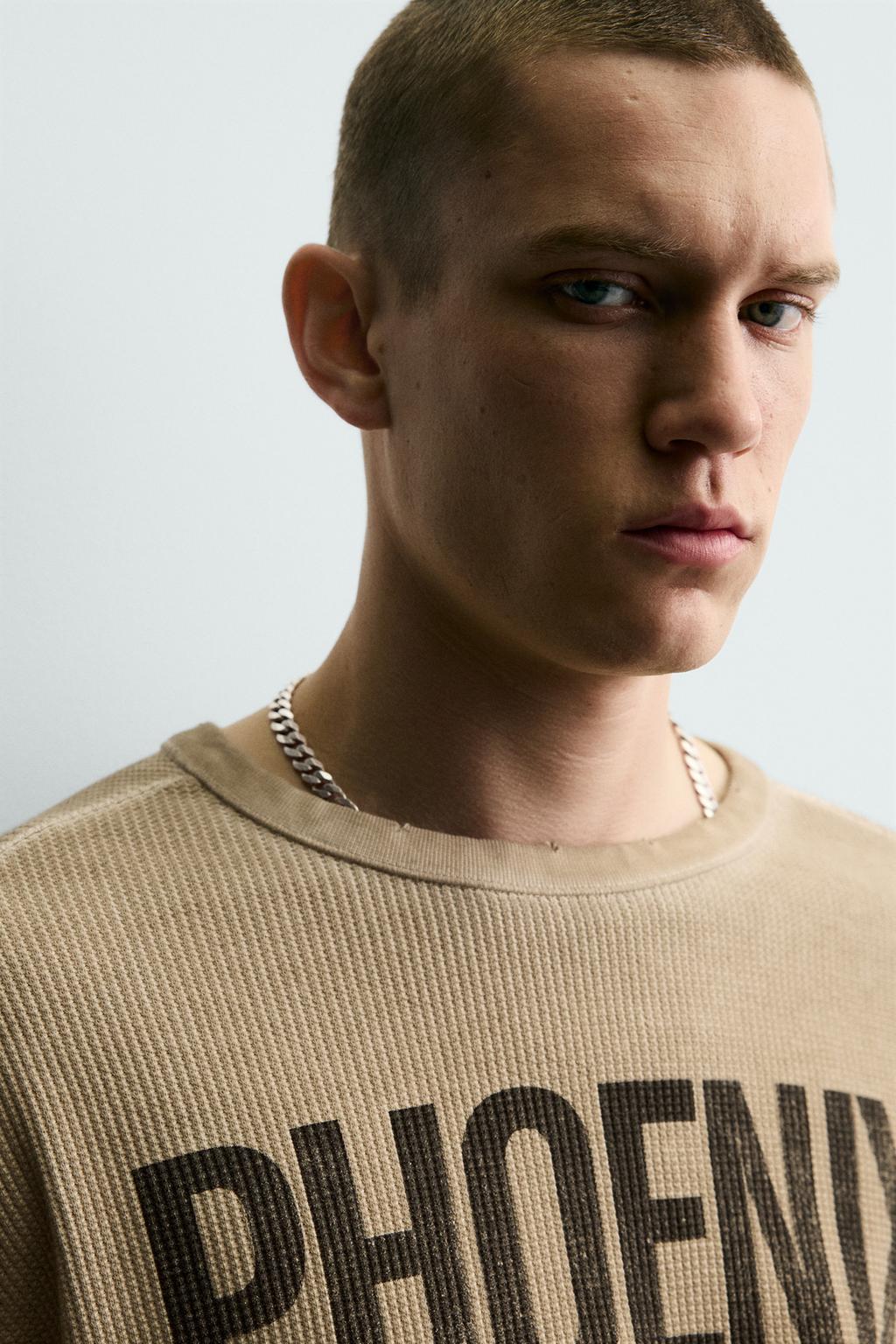 ТОЛСТОВКА С ВАФЕЛЬНОЙ СТРУКТУРОЙ И ПРИНТОМ