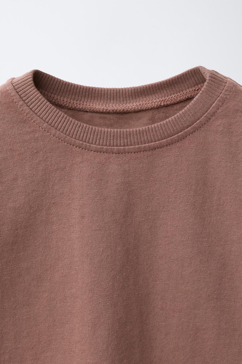 ФУТБОЛКА С ЦВЕТОЧНЫМ ПРИНТОМ