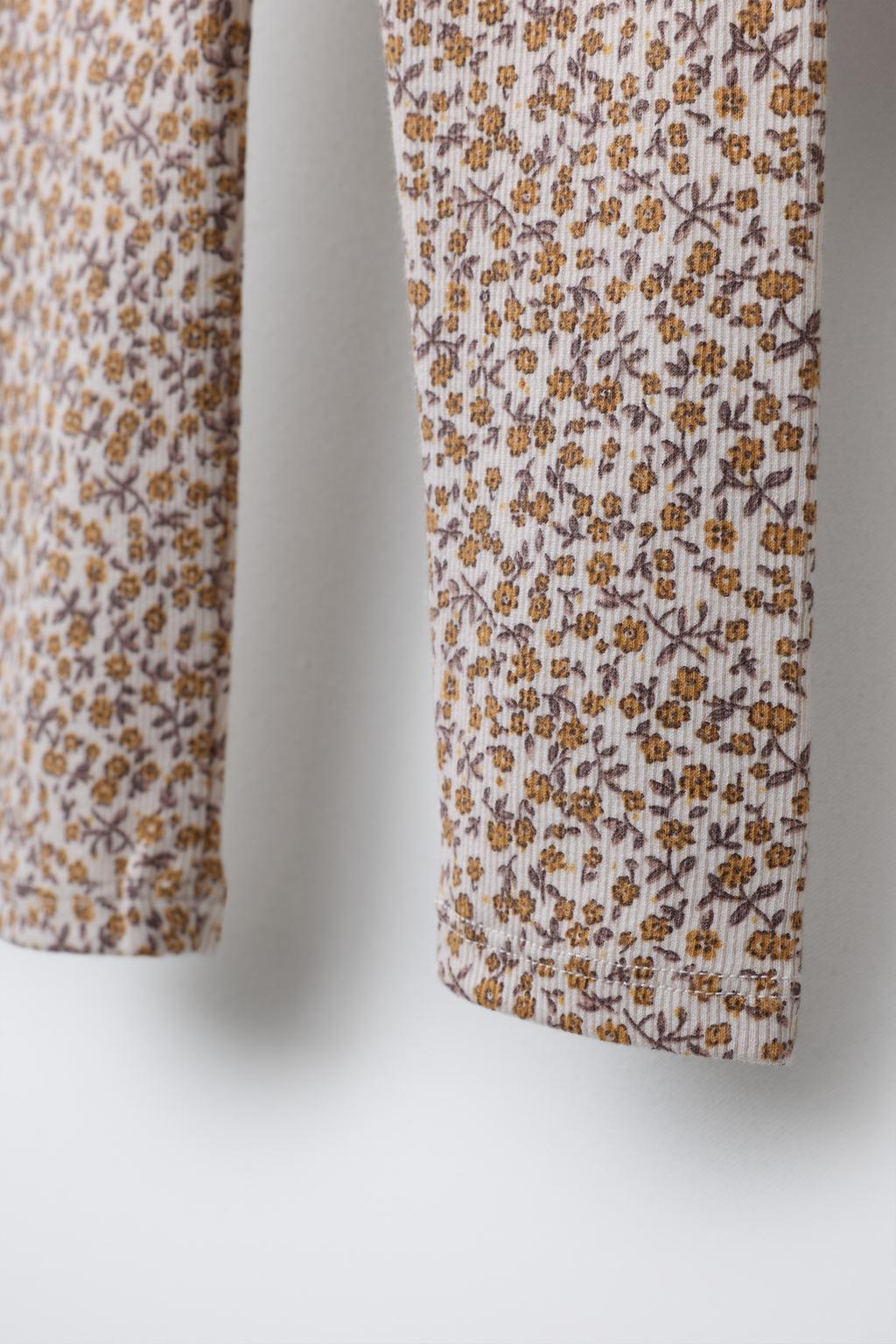 ЛЕГИНСЫ В РУБЧИК С ПРИНТОМ