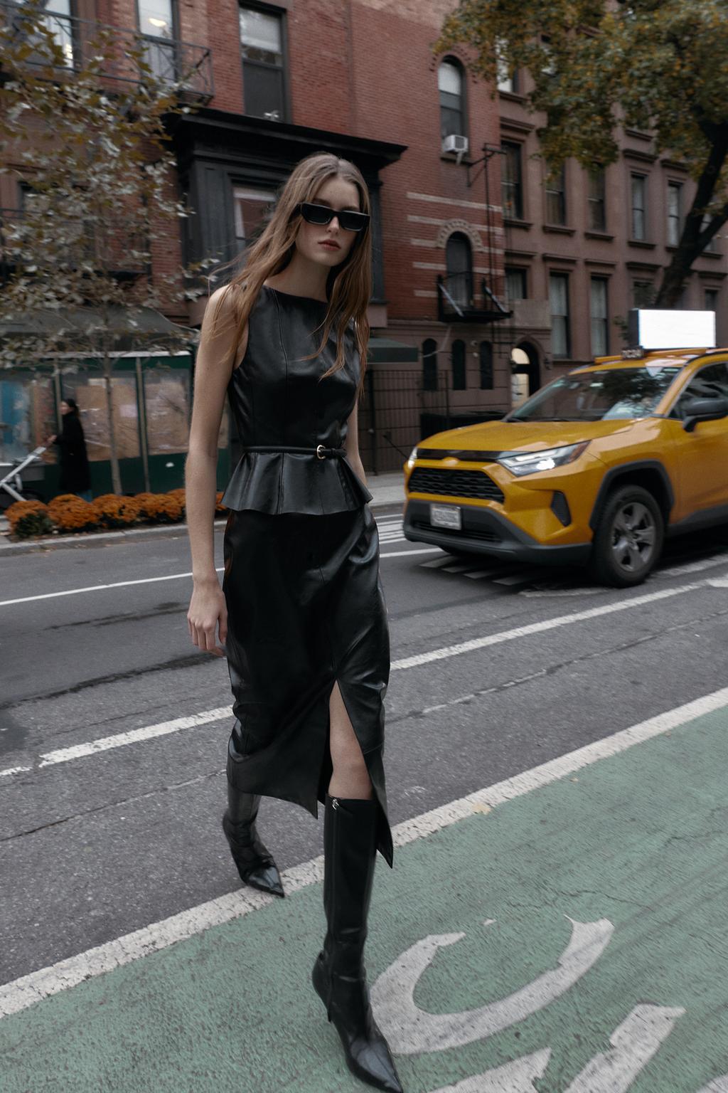 ЮБКА МИДИ ИЗ ИСКУССТВЕННОЙ КОЖИ