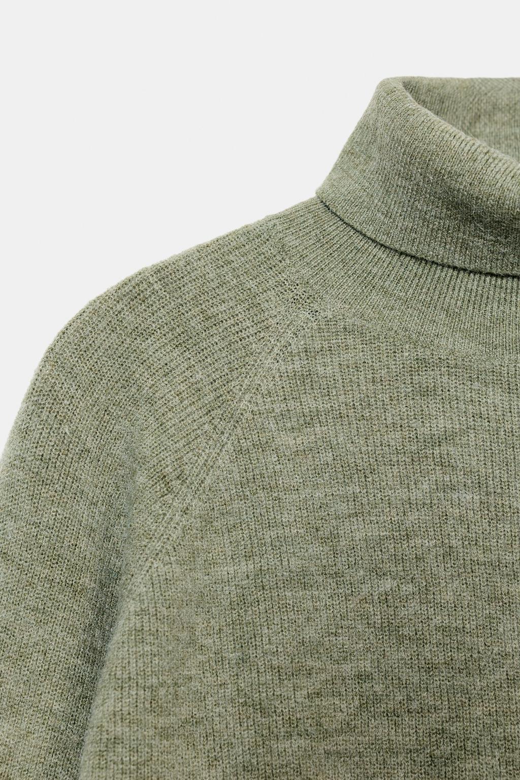 ВЯЗАНЫЙ ДЖЕМПЕР С РУКАВАМИ «ЛЕТУЧАЯ МЫШЬ»