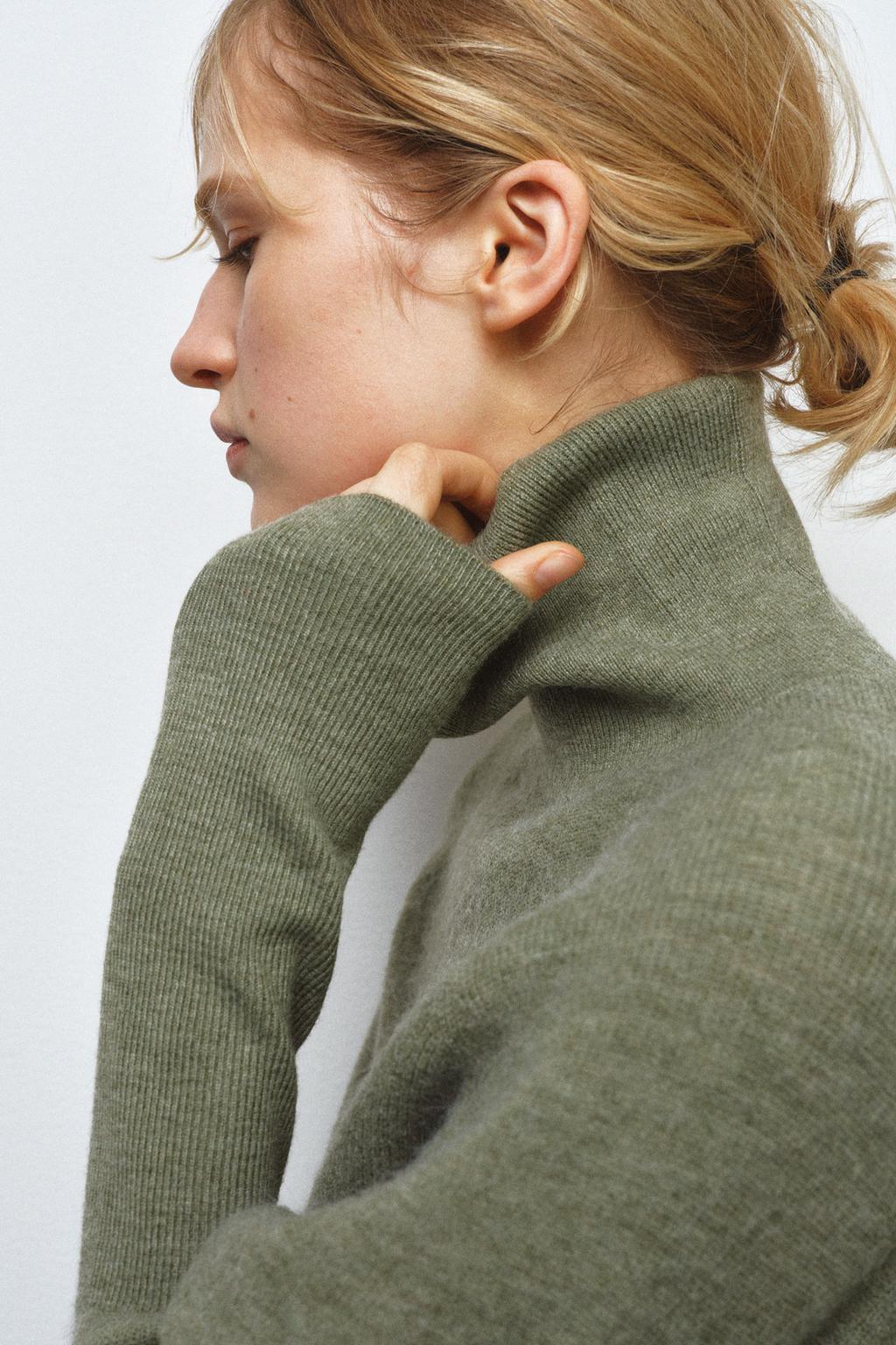 ВЯЗАНЫЙ ДЖЕМПЕР С РУКАВАМИ «ЛЕТУЧАЯ МЫШЬ»