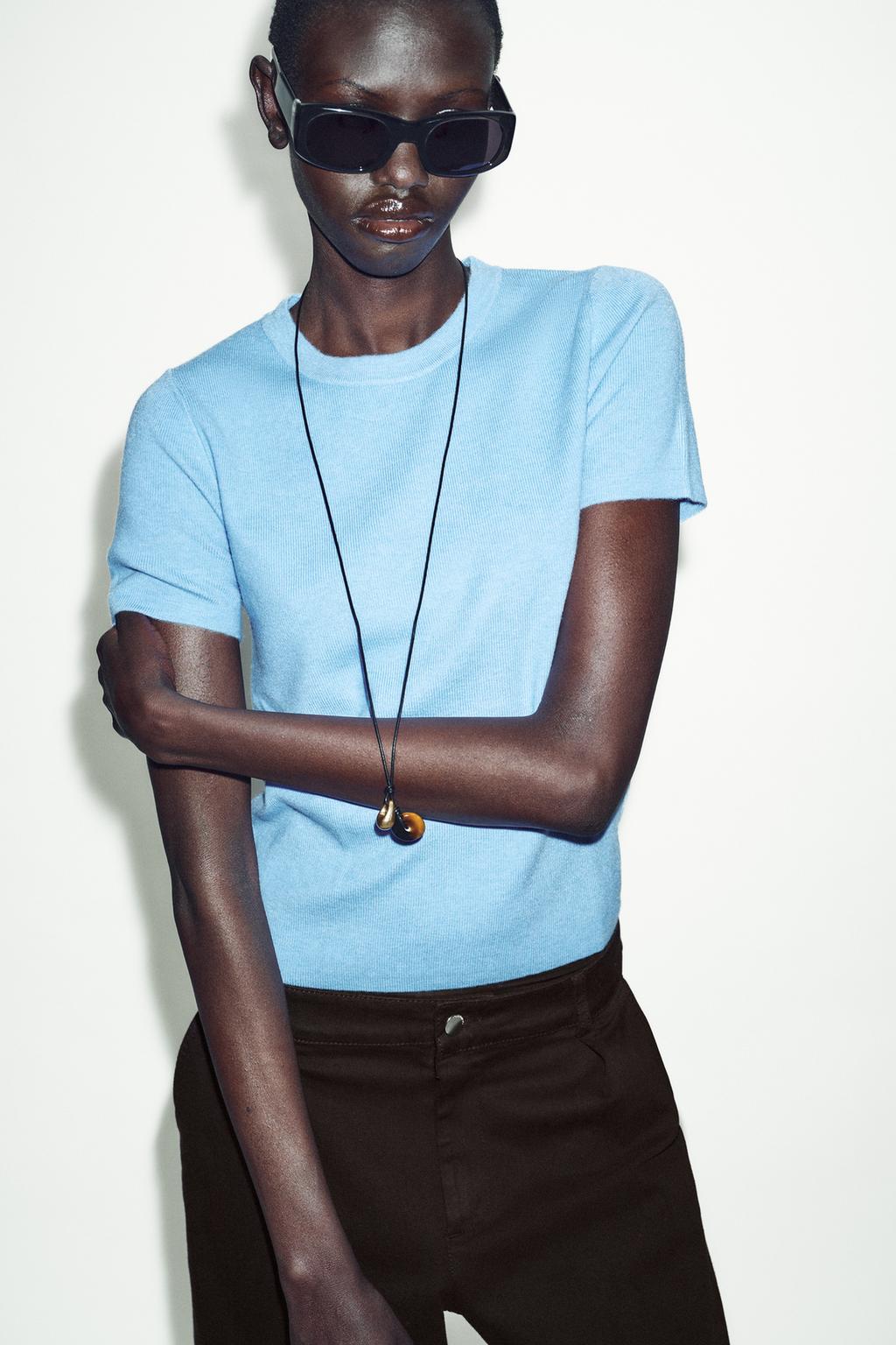 СВИТЕР С КОРОТКИМИ РУКАВАМИ ИЗ МЯГКОГО ТРИКОТАЖА