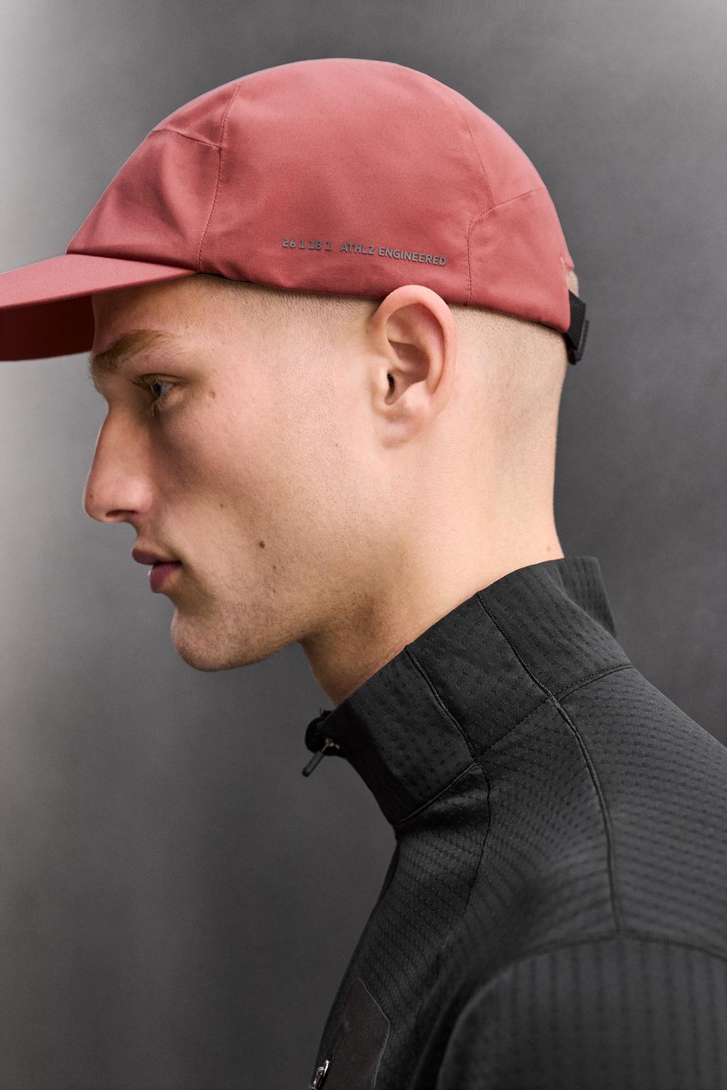 КЕПКА SHELL ИЗ ВЫСОКОТЕХНОЛОГИЧНОЙ ТКАНИ