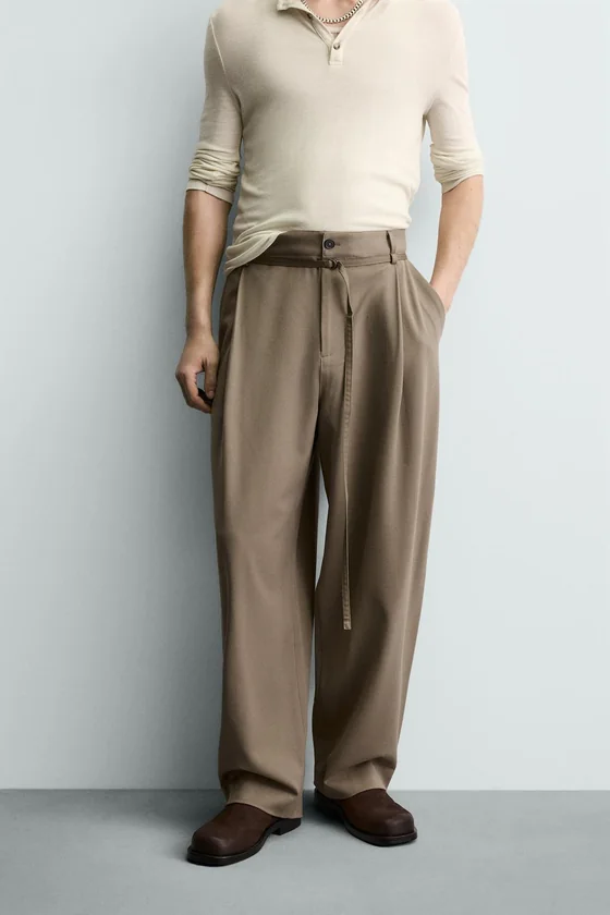 БРЮКИ BALLOON FIT С ЗАЩИПАМИ И ПОЯСОМ