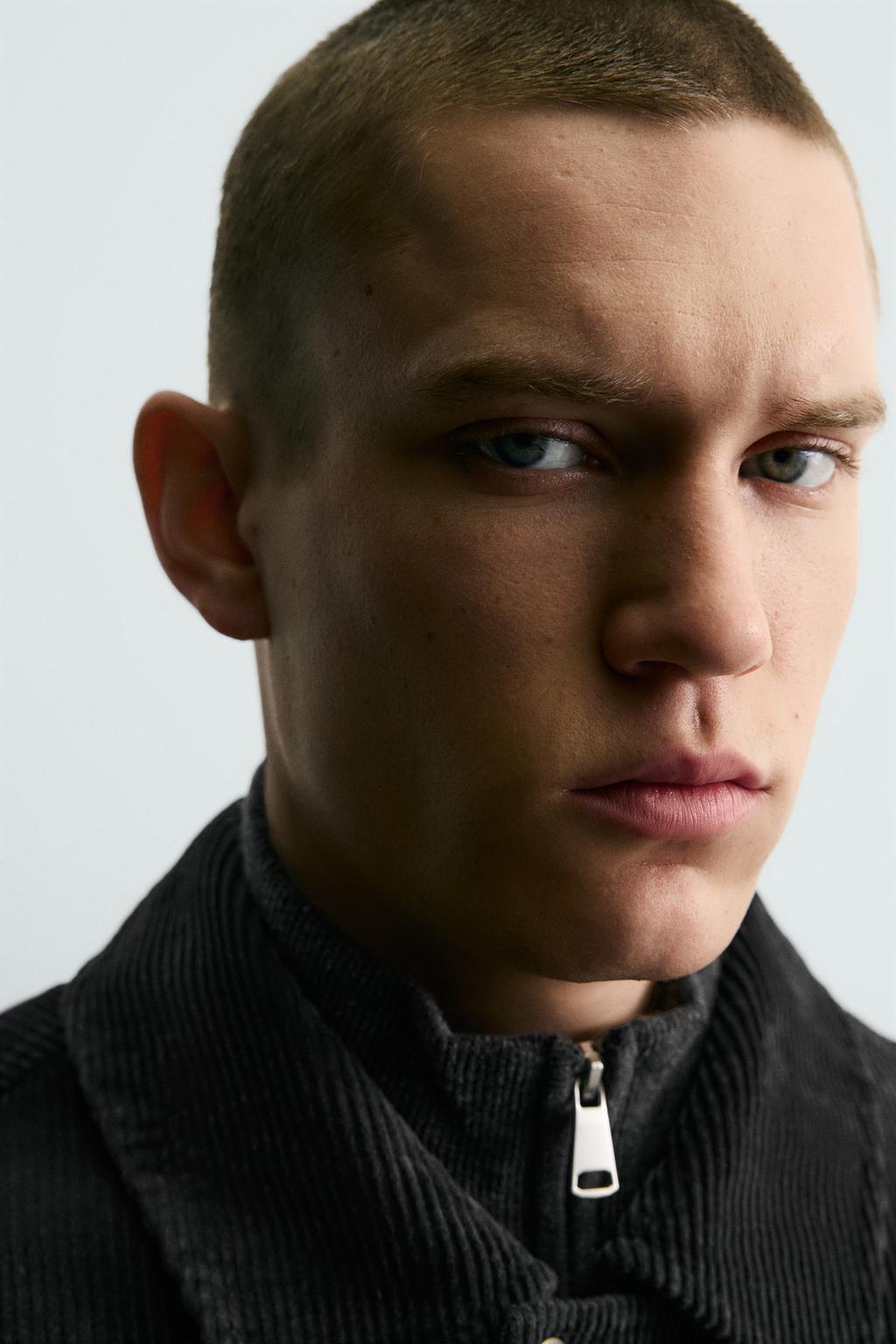 ВЕЛЬВЕТОВАЯ КУРТКА С НАКЛАДНЫМИ ПЕТЛЯМИ