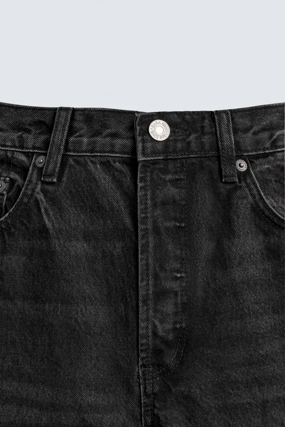 УКОРОЧЕННЫЕ ДЖИНСЫ SLIM FIT