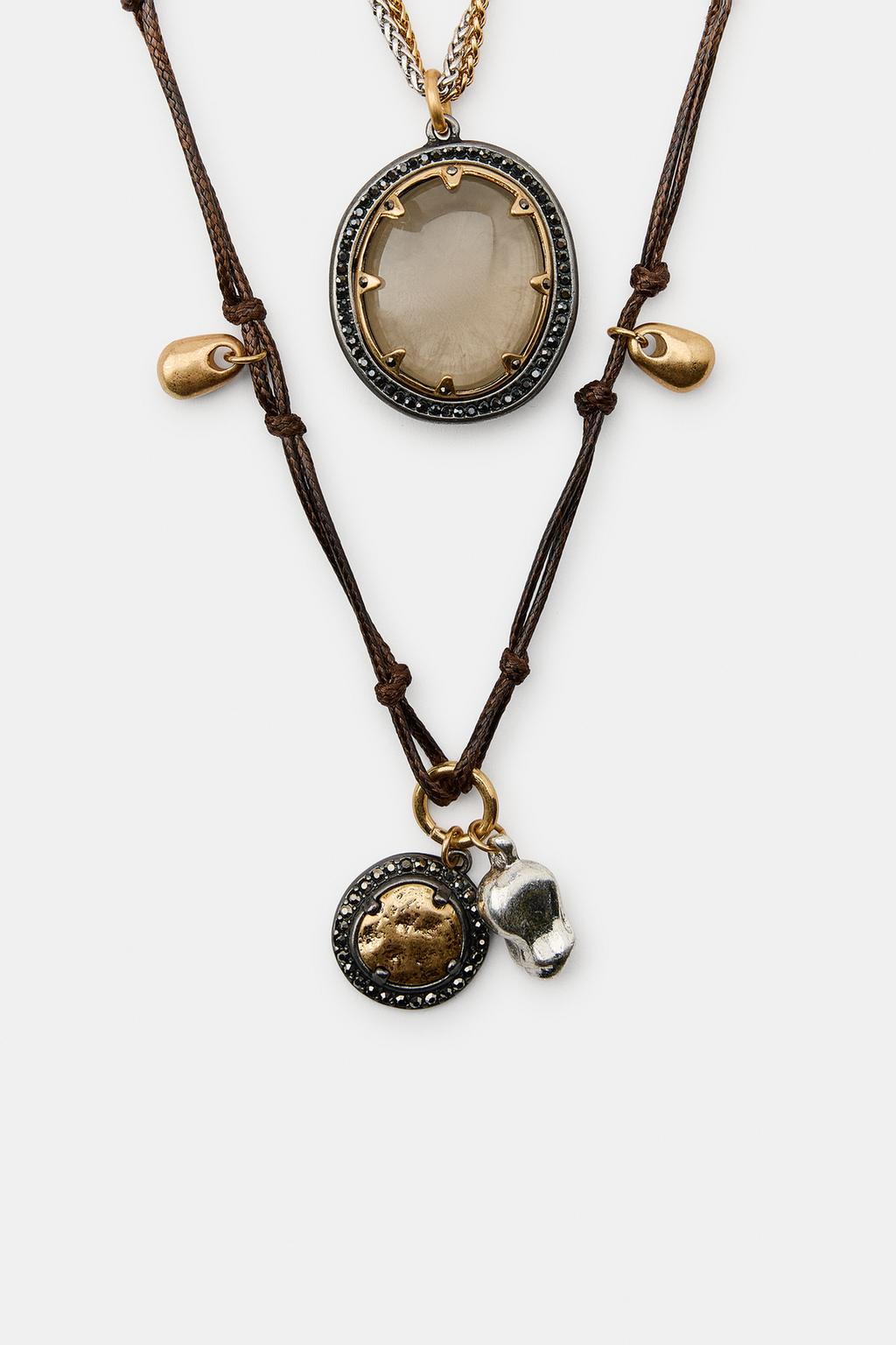 НАБОР ИЗ ТРЕХ ОЖЕРЕЛИЙ С КАМНЯМИ И ШАРМАМИ