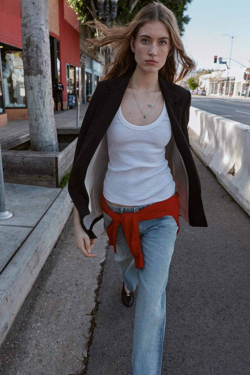 БЛЕЙЗЕР С ПРИНТОМ НА МАНЖЕТАХ