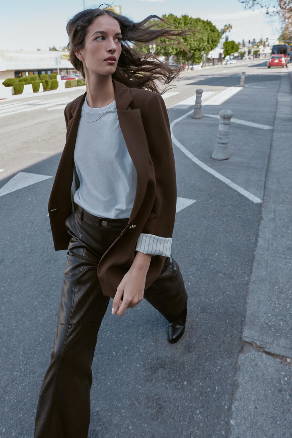 БЛЕЙЗЕР С ПРИНТОМ НА МАНЖЕТАХ