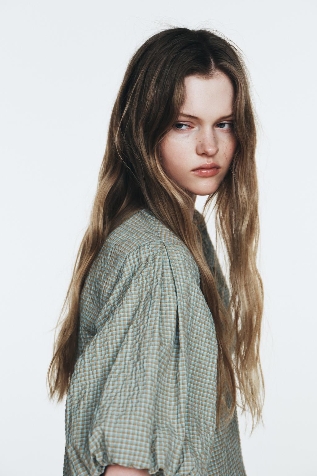 ТОП В КЛЕТКУ С ОБЪЕМНЫМИ РУКАВАМИ