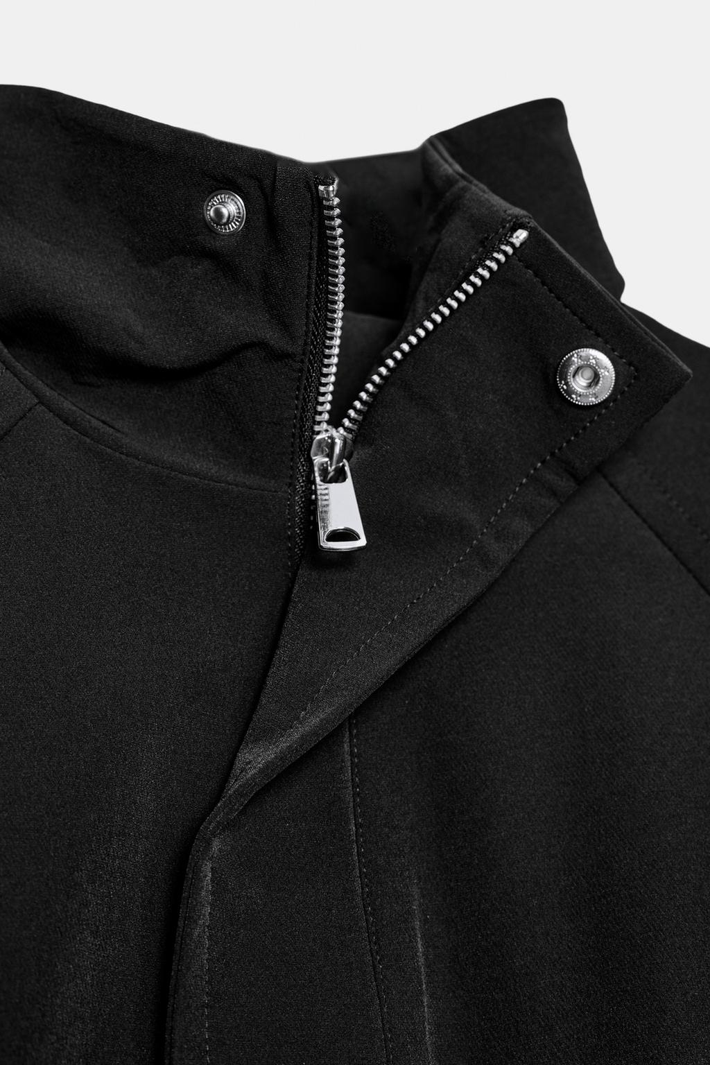 БОМБЕР ОВЕРСАЙЗ НА МОЛНИИ