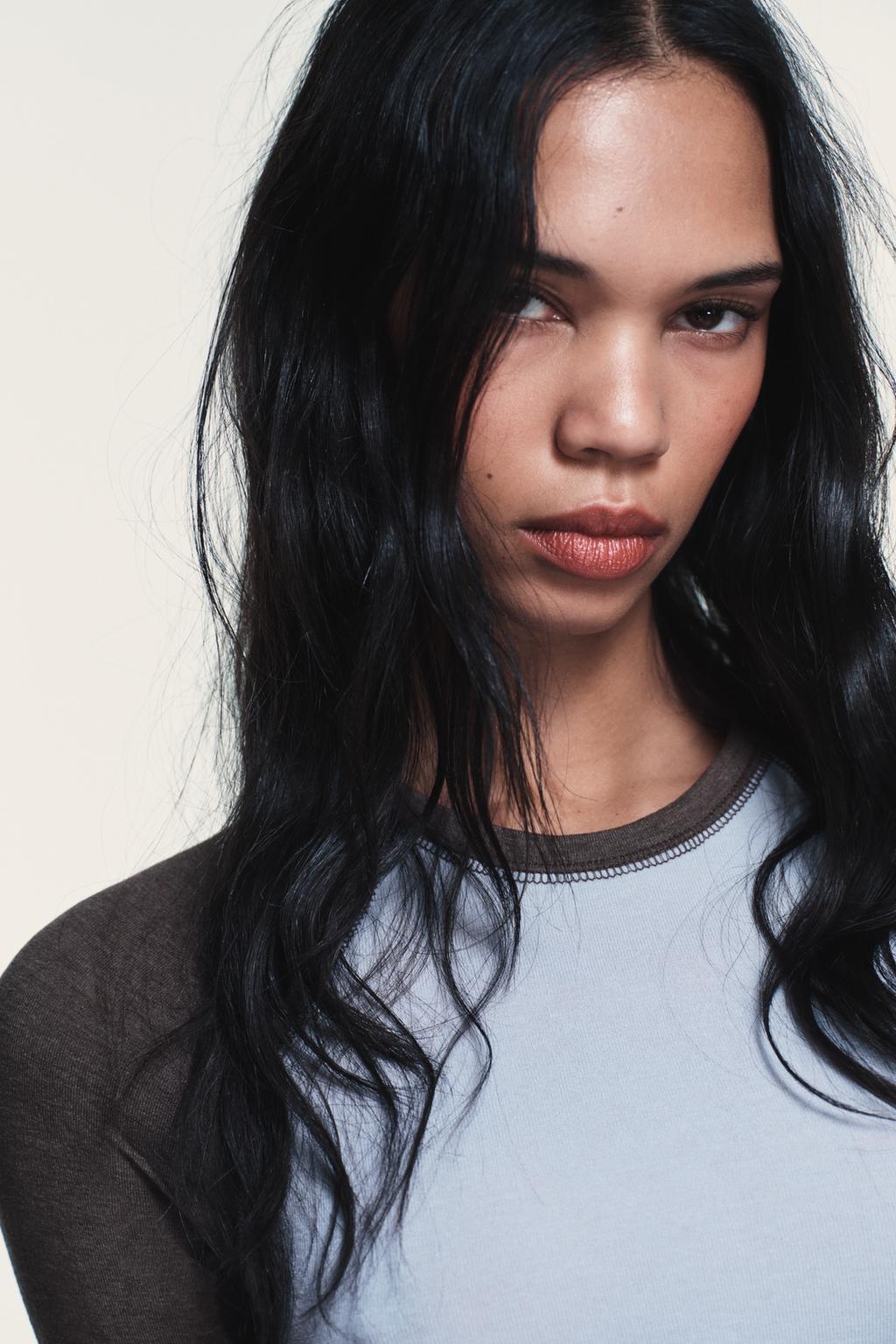 ФУТБОЛКА РЕГЛАН С КОНТРАСТНЫМИ ДЕТАЛЯМИ