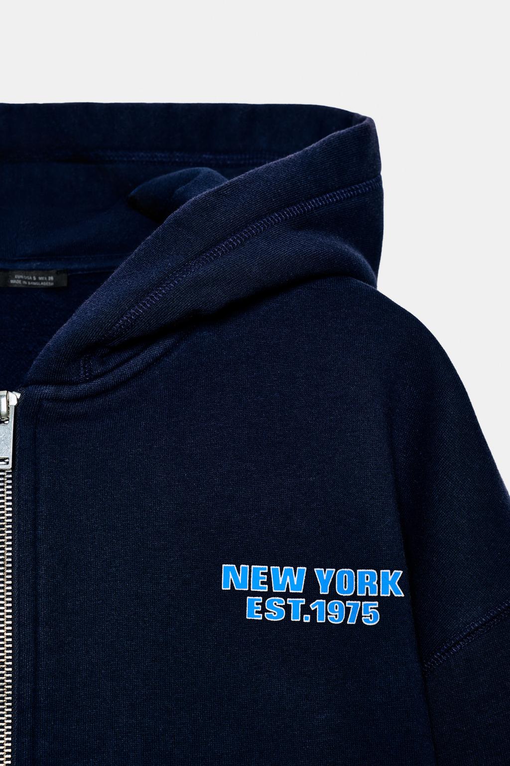 ТОЛСТОВКА С КАПЮШОНОМ И НАДПИСЬЮ