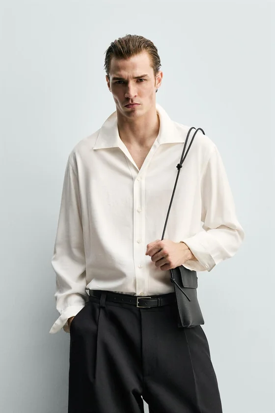РУБАШКА RELAXED FIT СТРУЯЩЕГОСЯ ПОКРОЯ