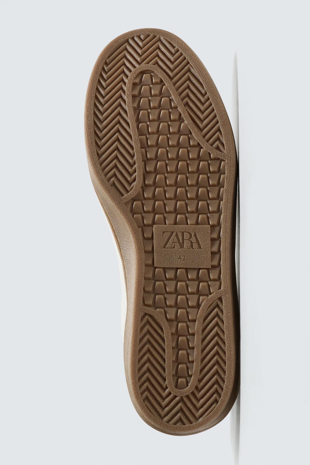 КРОССОВКИ С КОНТРАСТНОЙ ПОДОШВОЙ