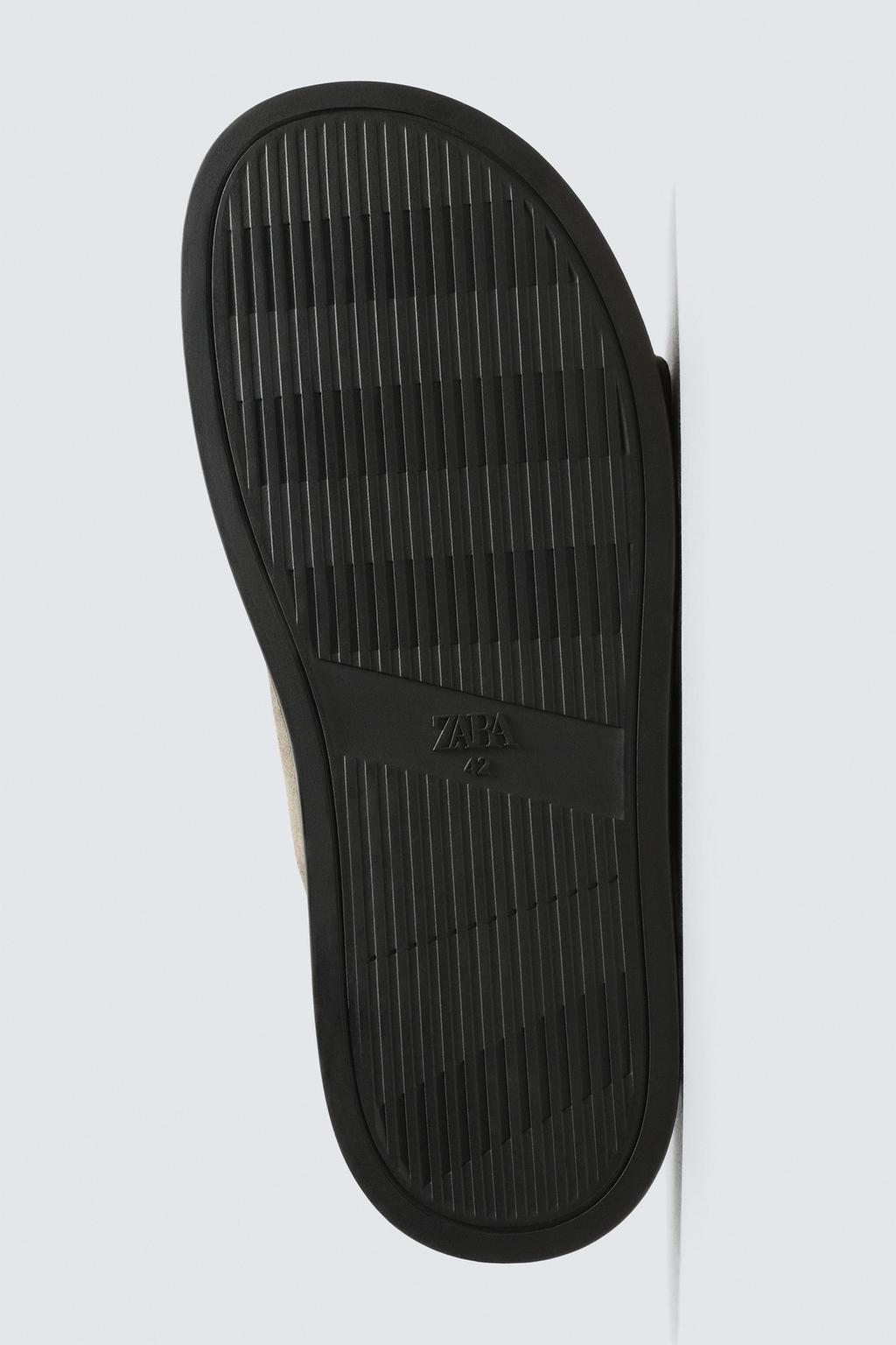 КОЖАНЫЕ САНДАЛИИ С ДВОЙНЫМ РЕМЕШКОМ