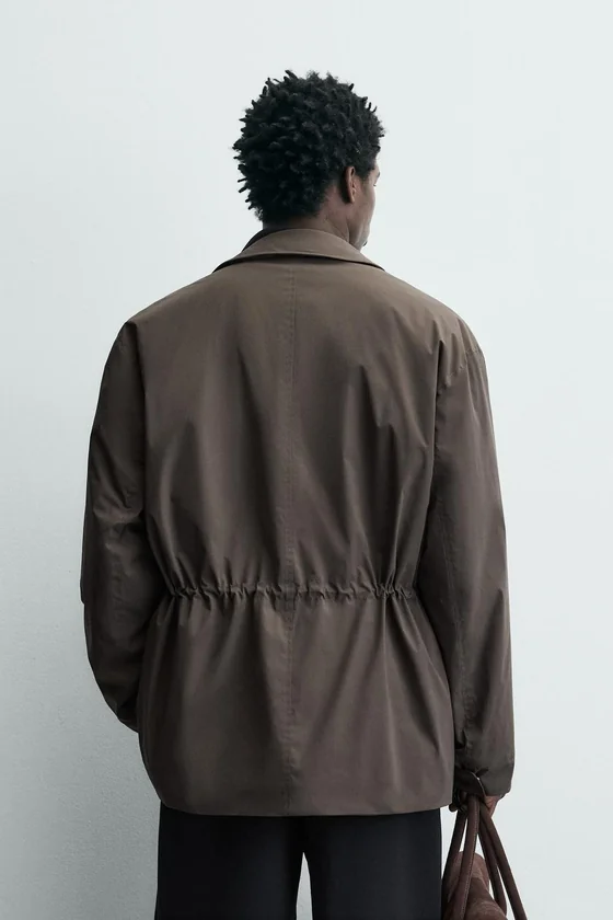 ТЕХНИЧЕСКАЯ СТЕГАНАЯ КУРТКА WATER REPELLENT