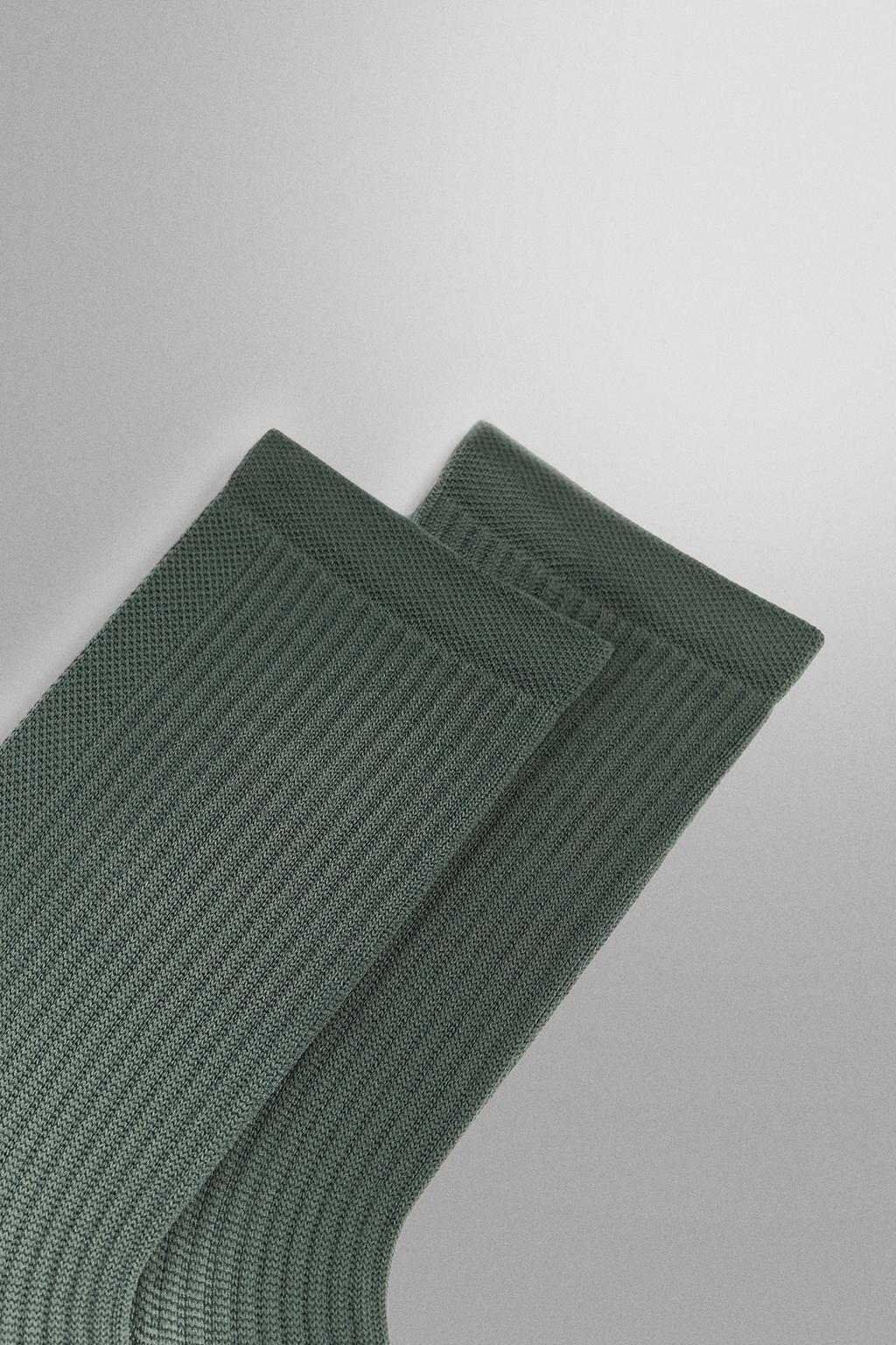 НАБОР ИЗ ДВУХ ПАР НОСКОВ ДЛЯ ТРЕНИРОВОК