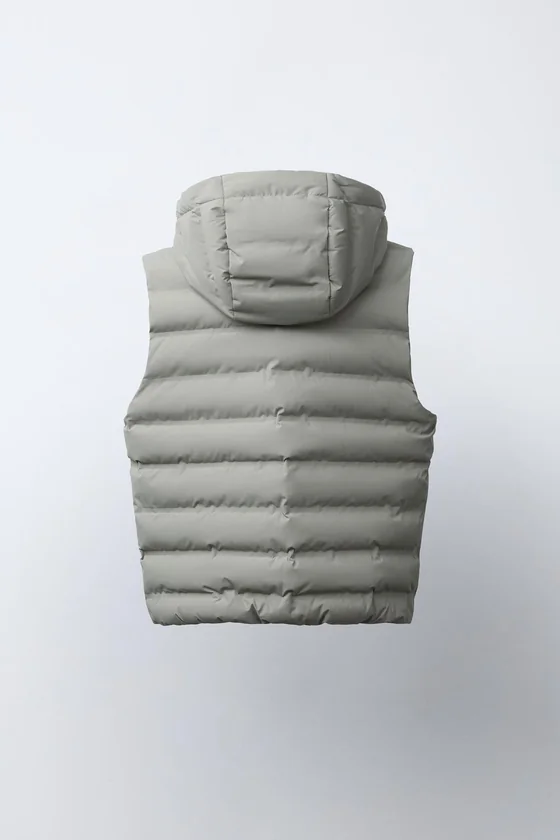 ОЧЕНЬ ЛЕГКИЙ ЖИЛЕТ WATER REPELLENT С КАПЮШОНОМ