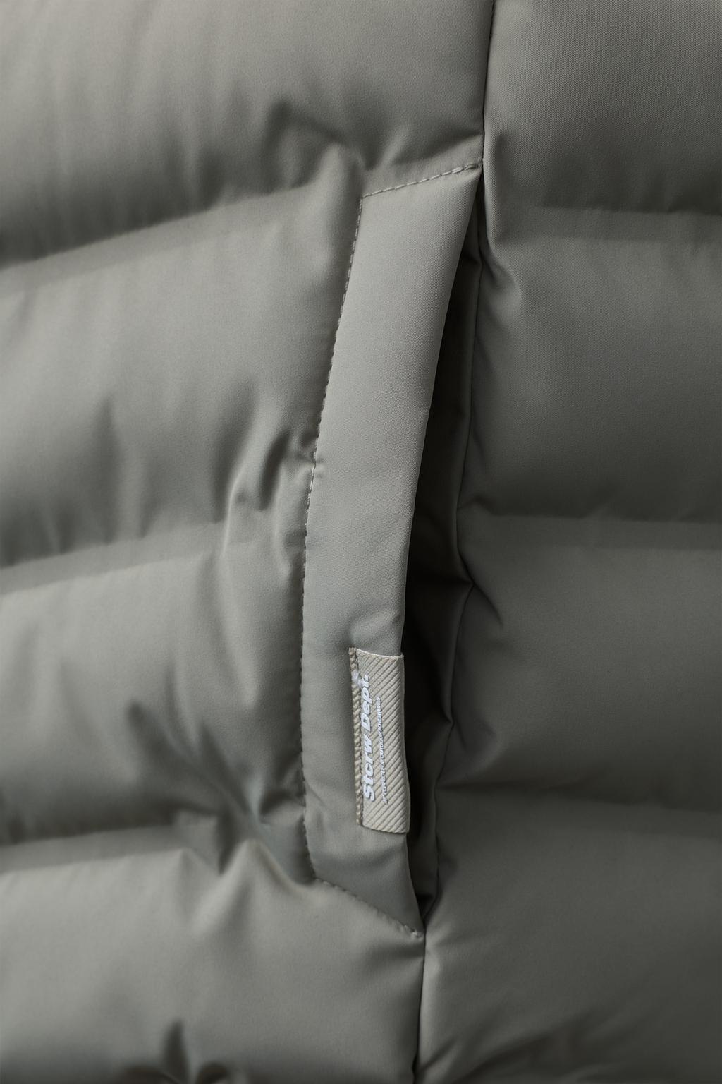 ОЧЕНЬ ЛЕГКИЙ ЖИЛЕТ WATER REPELLENT С КАПЮШОНОМ