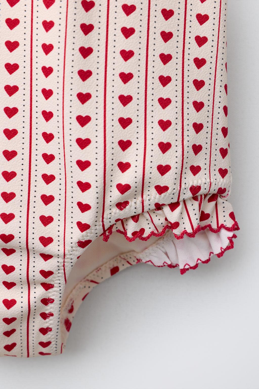 1-6 ЛЕТ/КУПАЛЬНИК С ПРИНТОМ «СЕРДЦА»