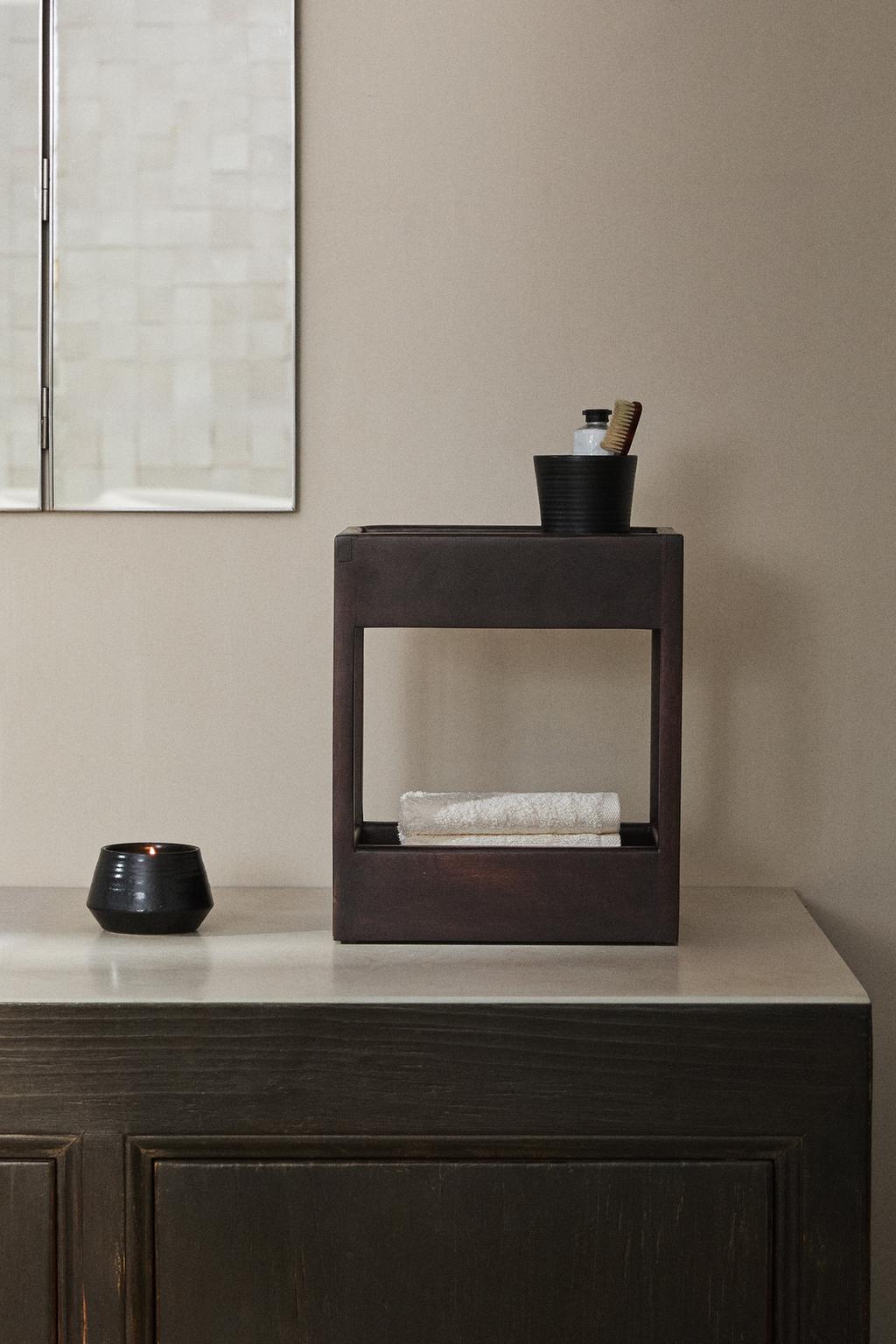 Малая стеллажная полка