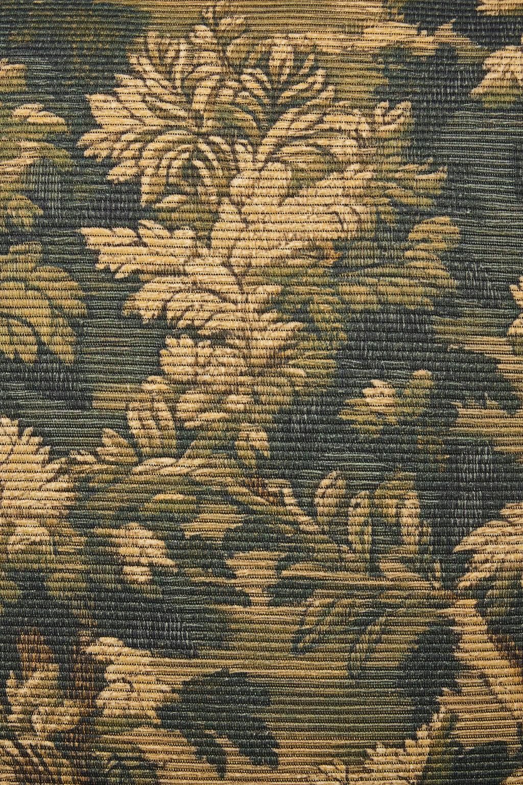 Чехол для подушки с рисунком деревьев