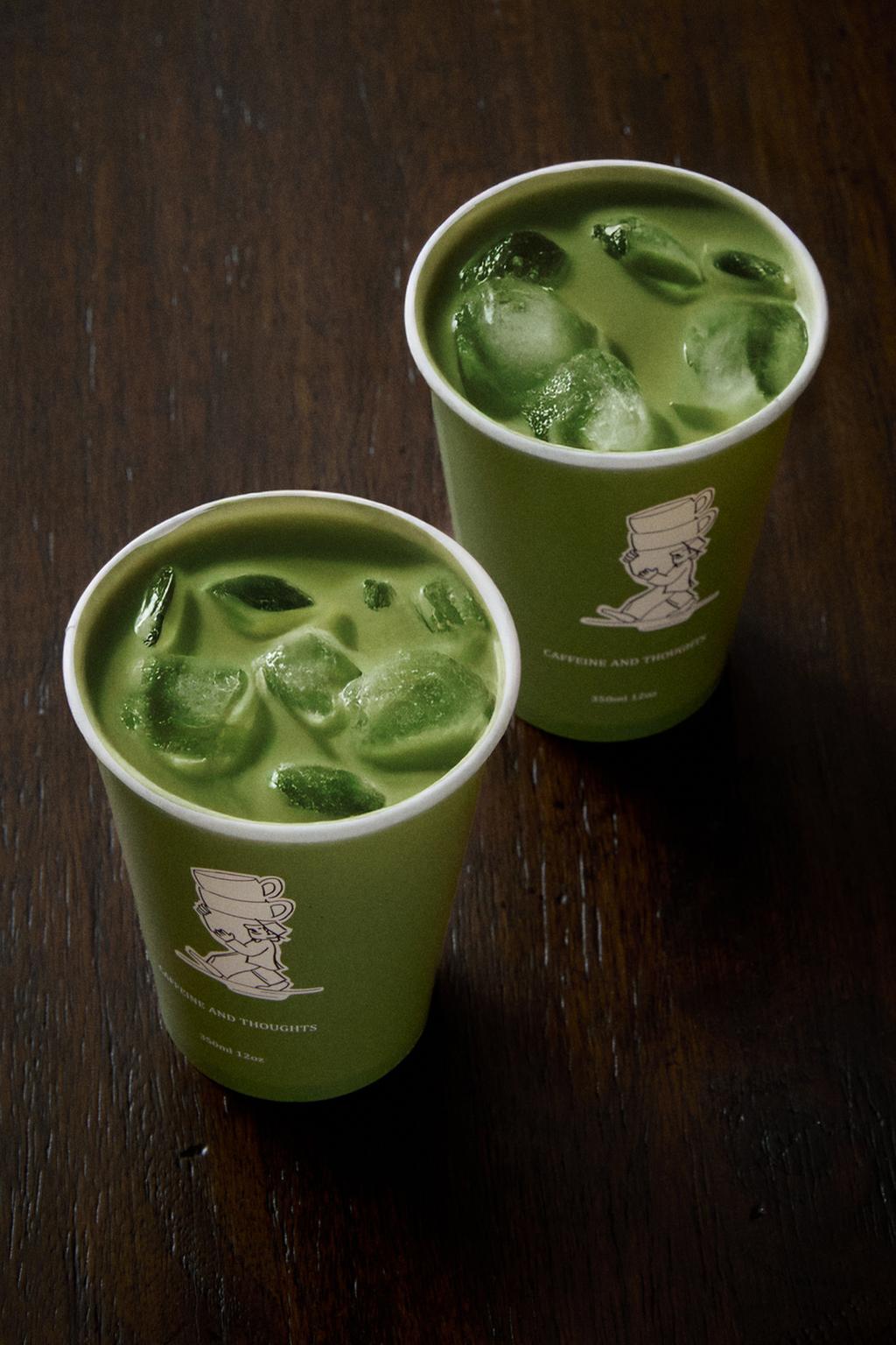 Набор бумажных стаканчиков с крышкой (набор из 6)