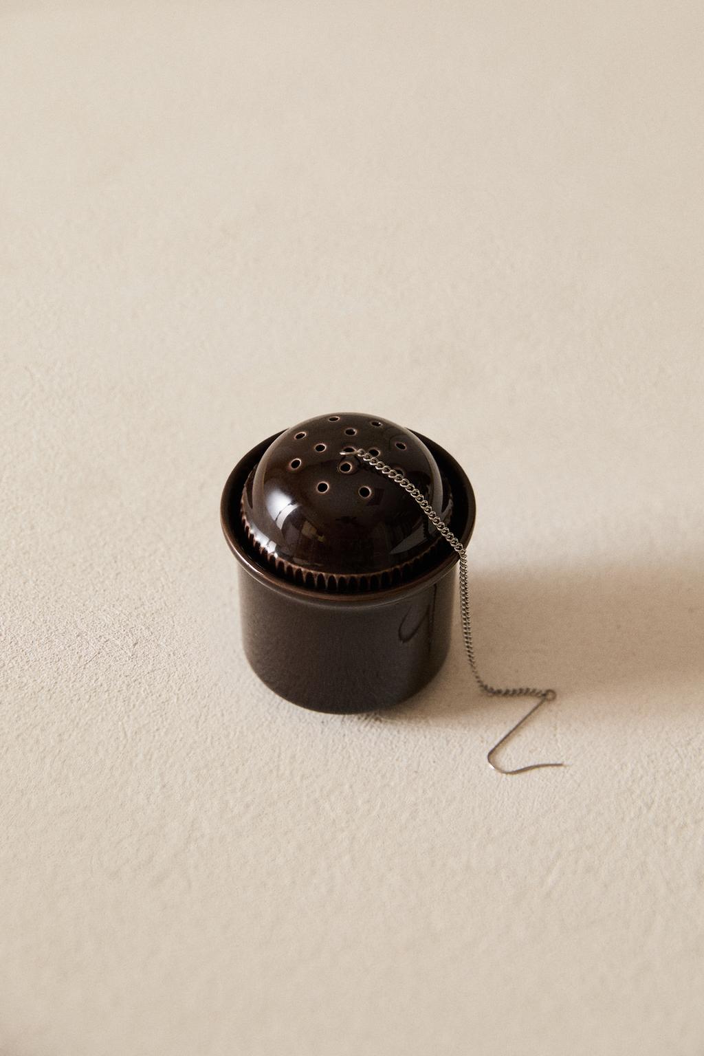 Фарфоровый чайный заварник