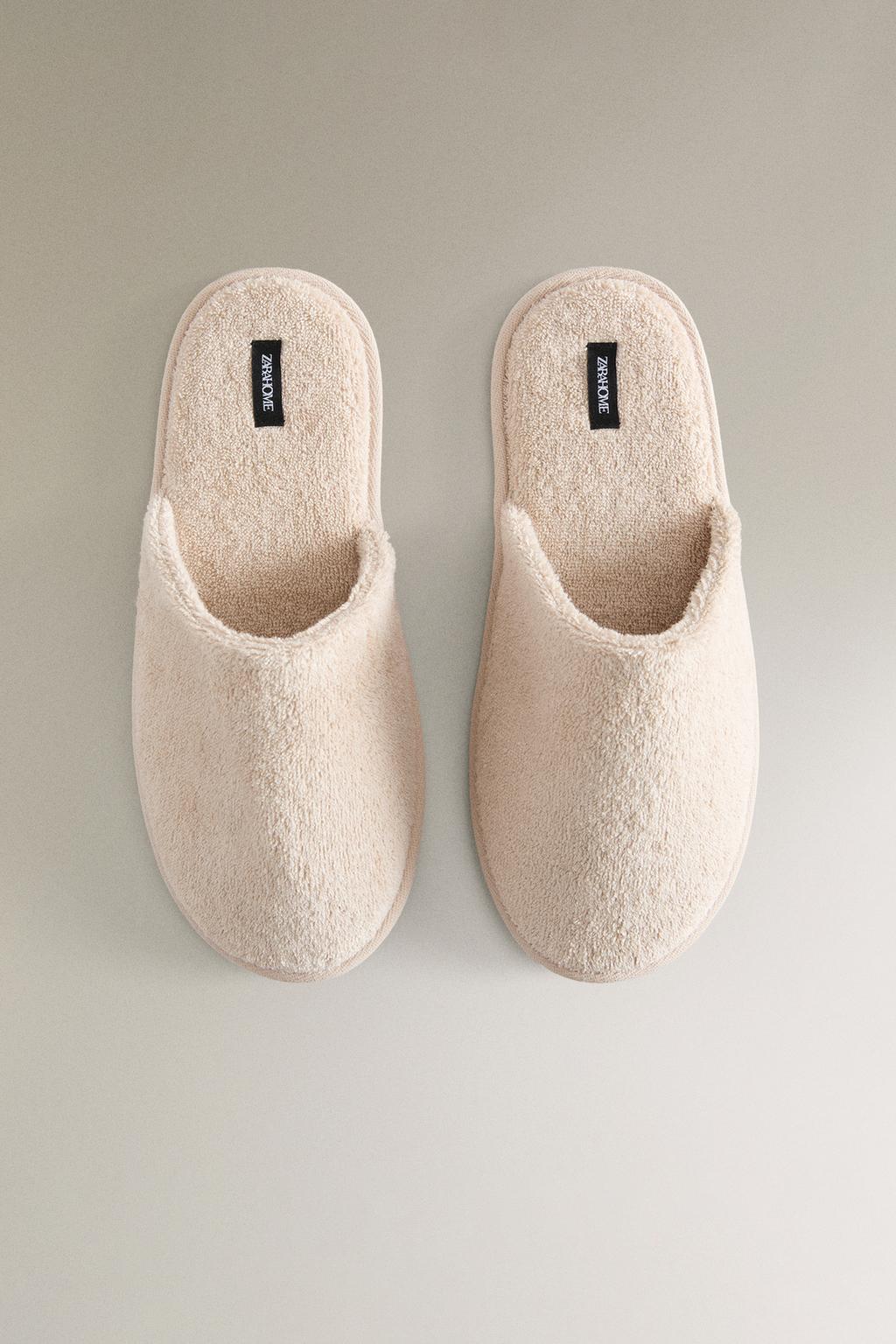 Тапочки для ванной из махровой ткани