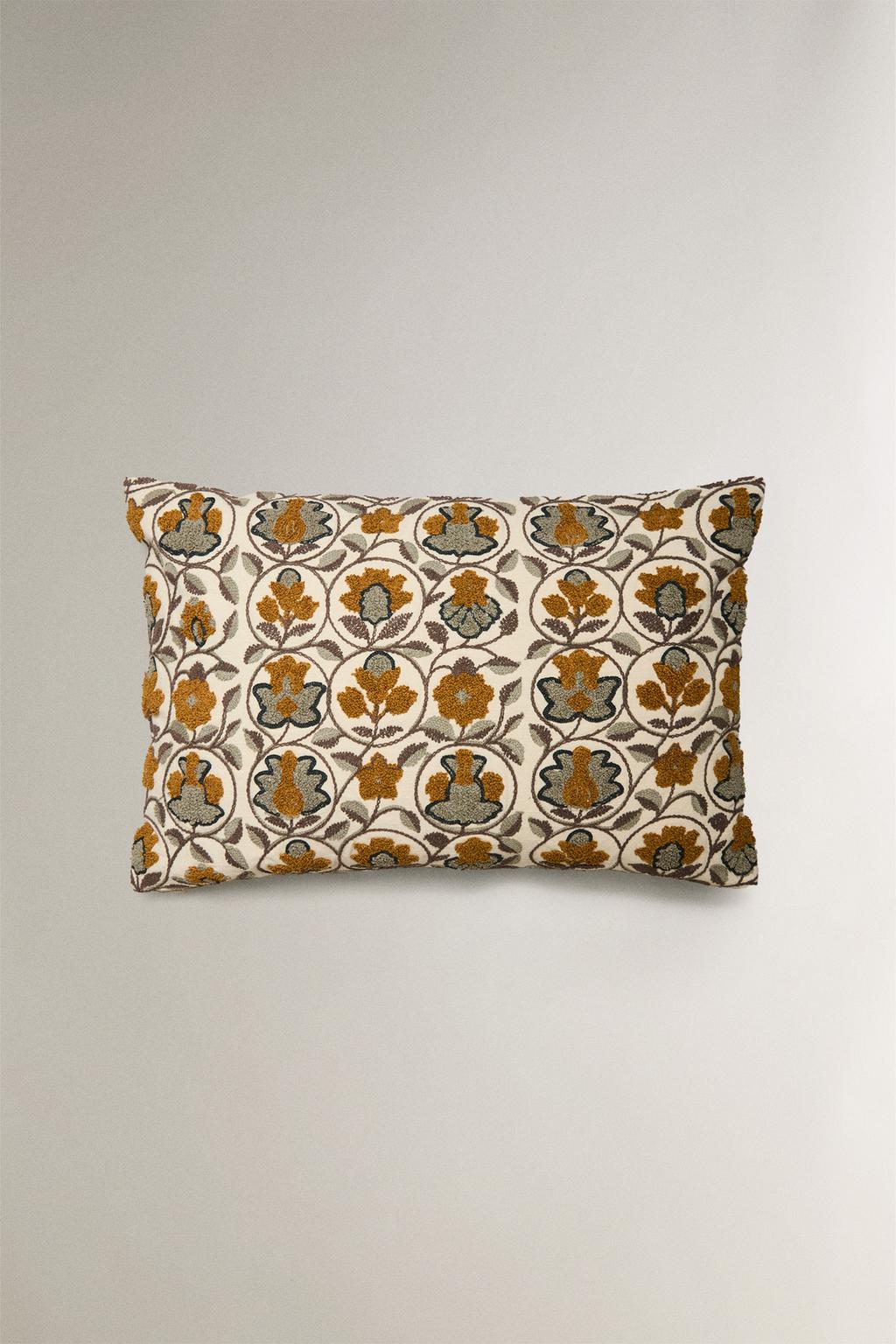 Чехол для подушки с тюфтингом