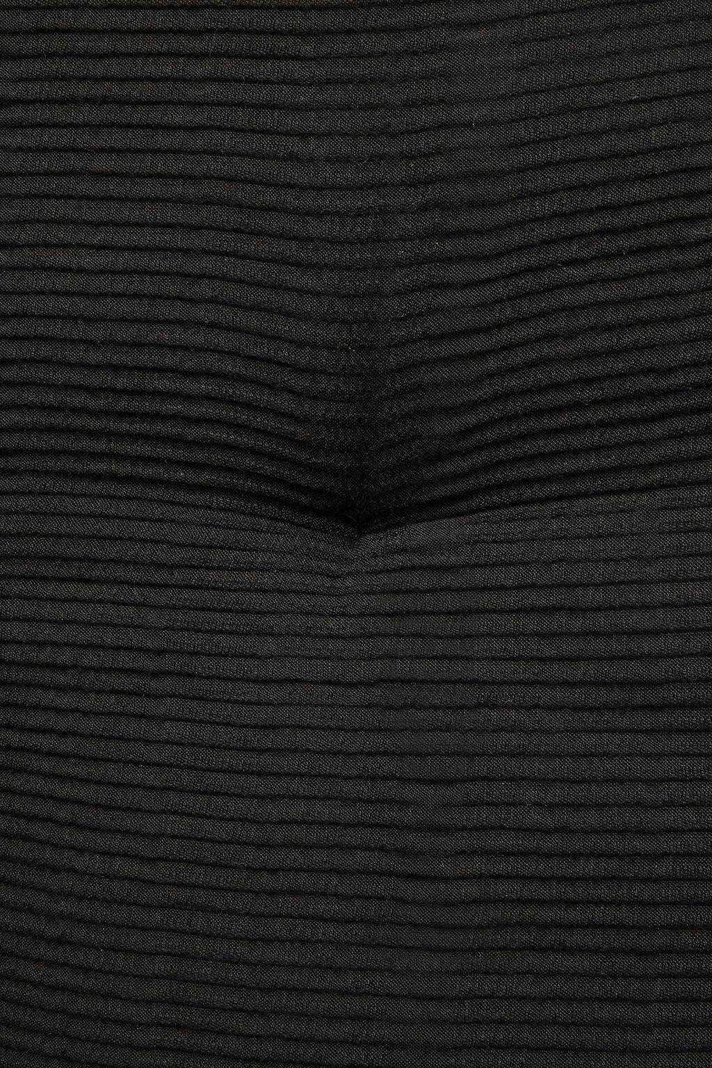 Тканевый топ сборкой из хлопка