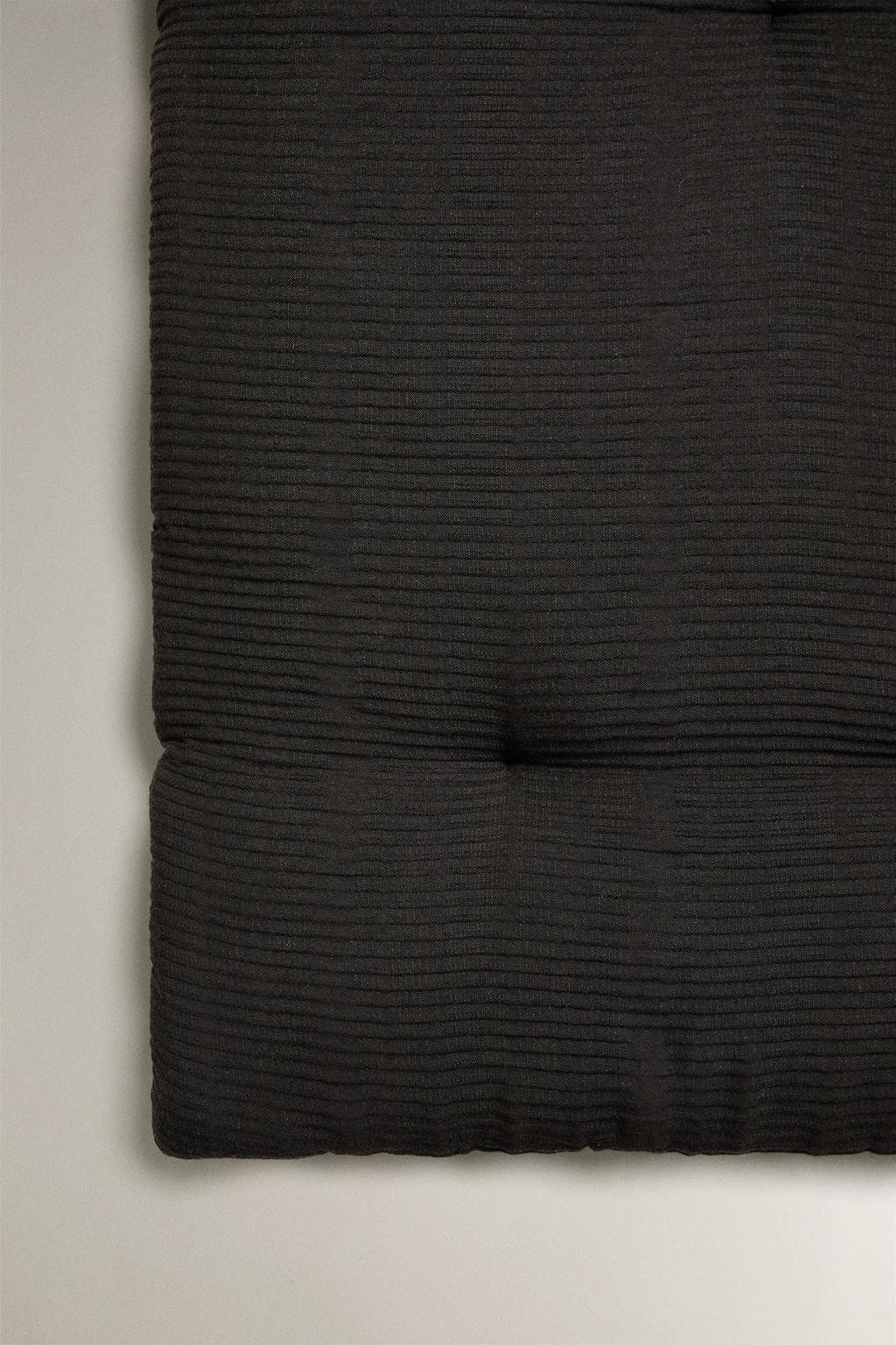 Тканевый топ сборкой из хлопка