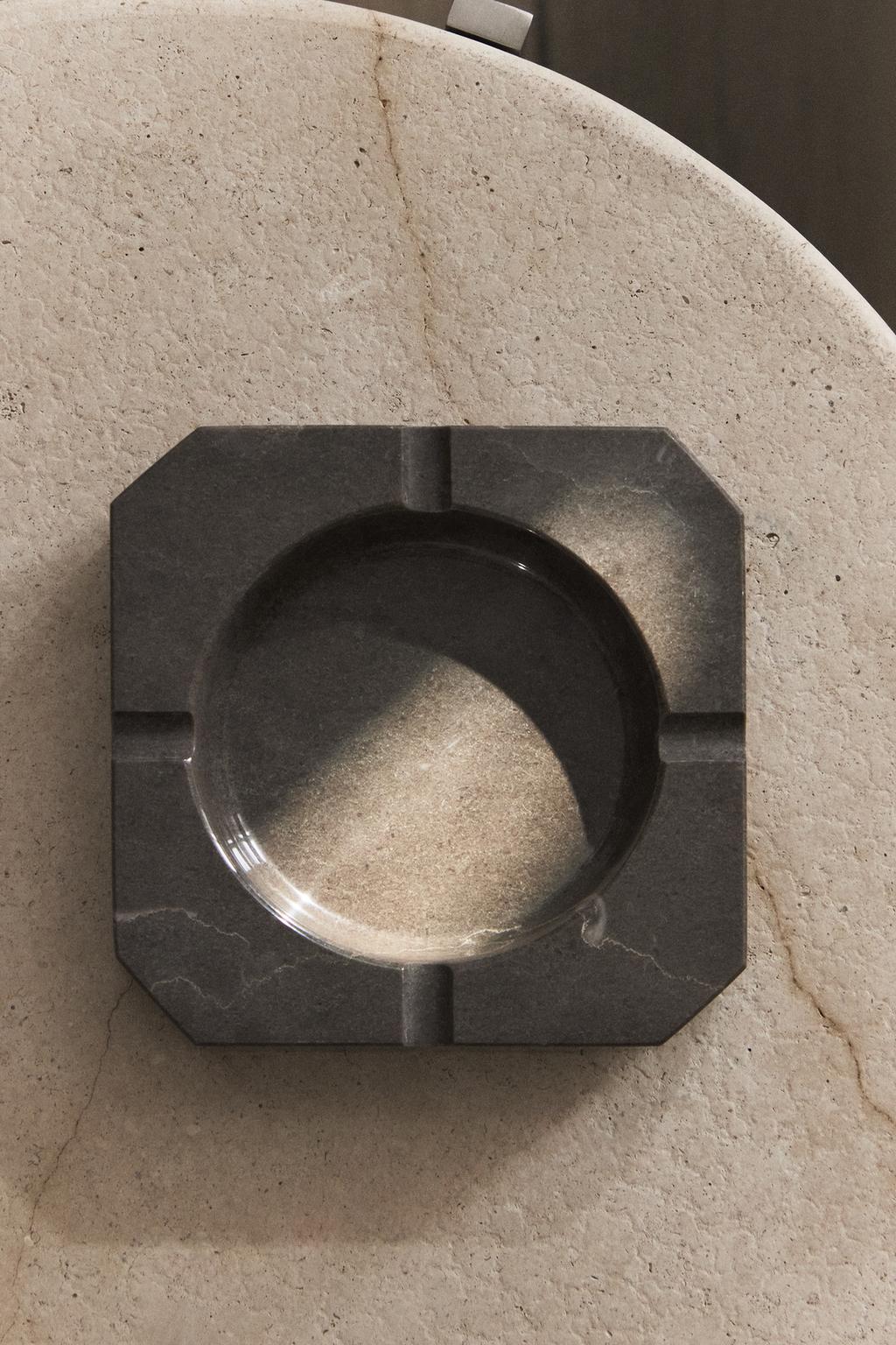 Мраморная пепельница