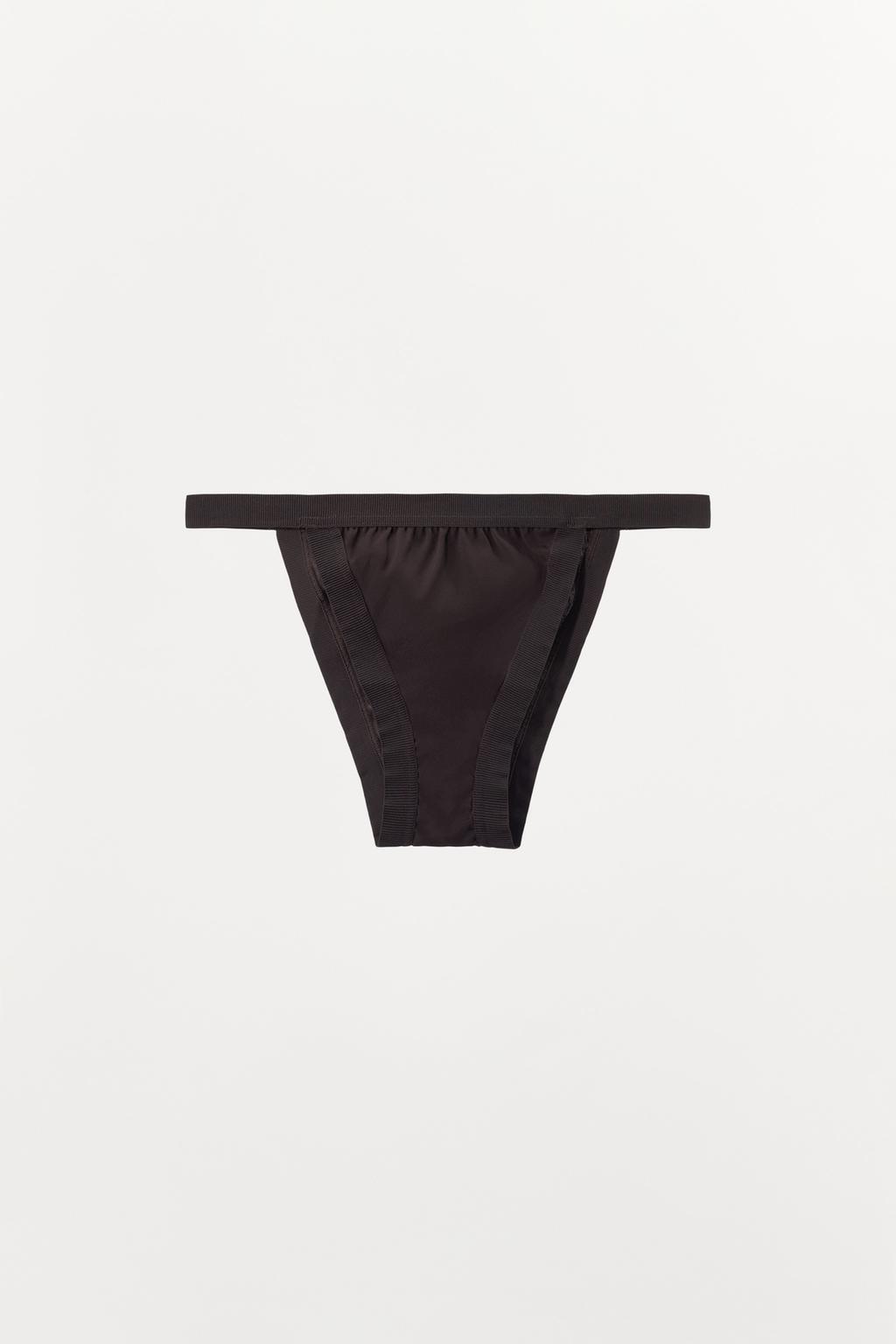 ТРУСЫ ИЗ СМЕСИ ШЕЛКА С РЕЗИНКАМИ