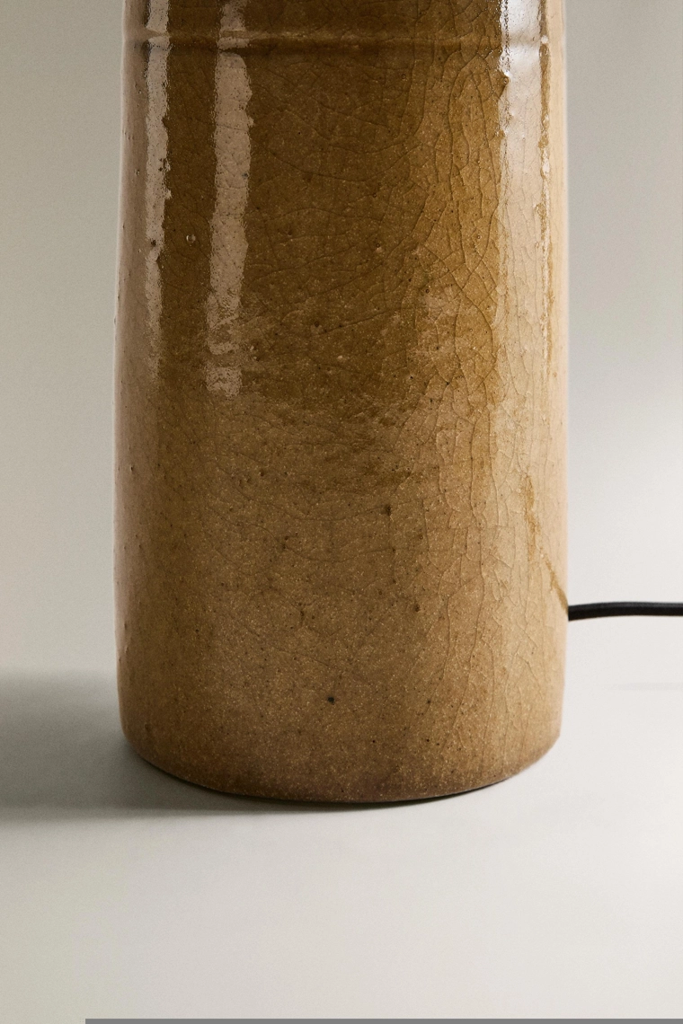 Настольная лампа на керамическом основании