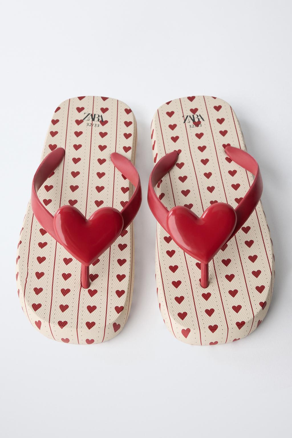 САНДАЛИИ ДЛЯ ВАННОЙ С СЕРДЕЧКОМ