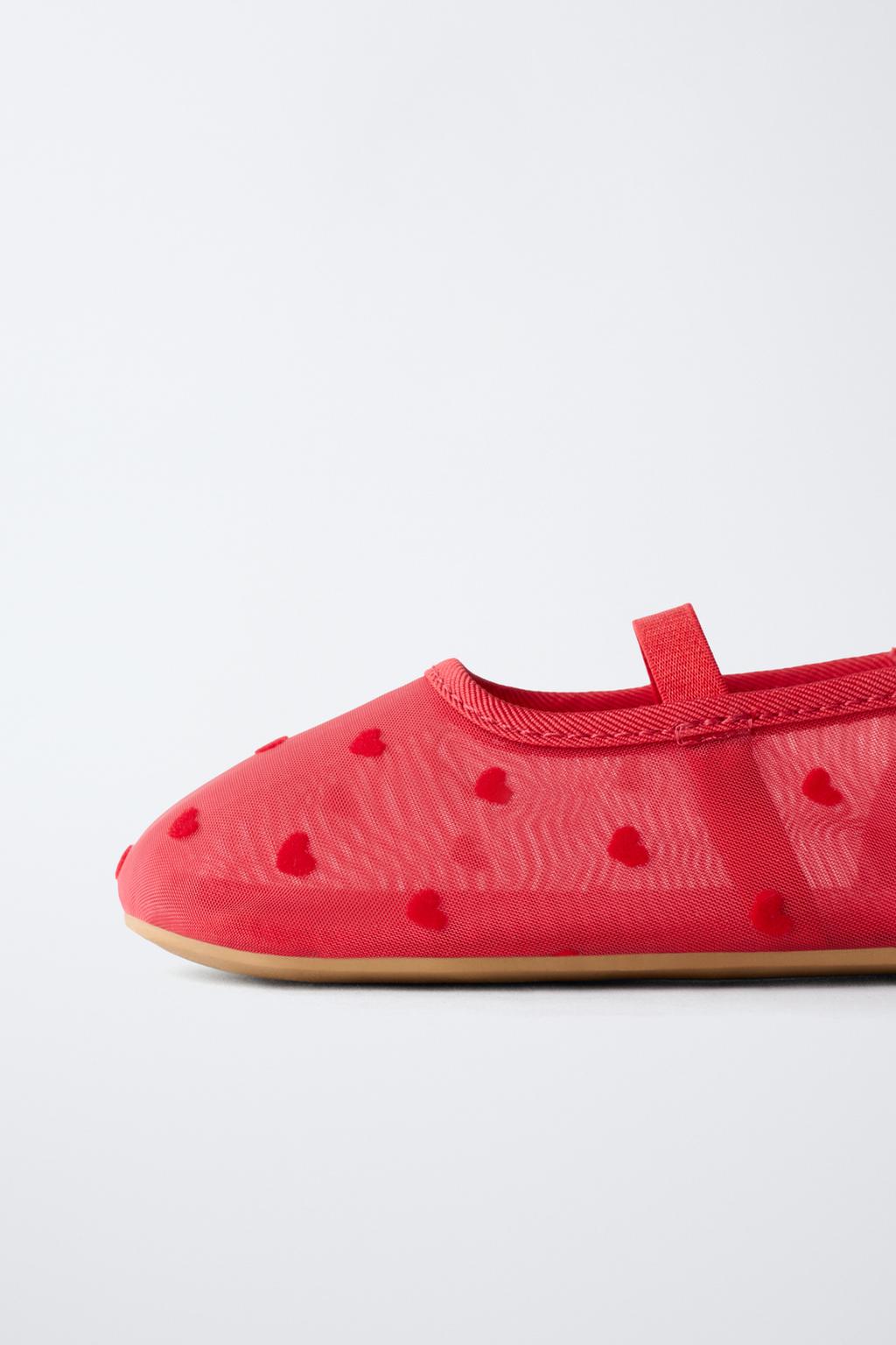 Туфли-балетки с сердечками