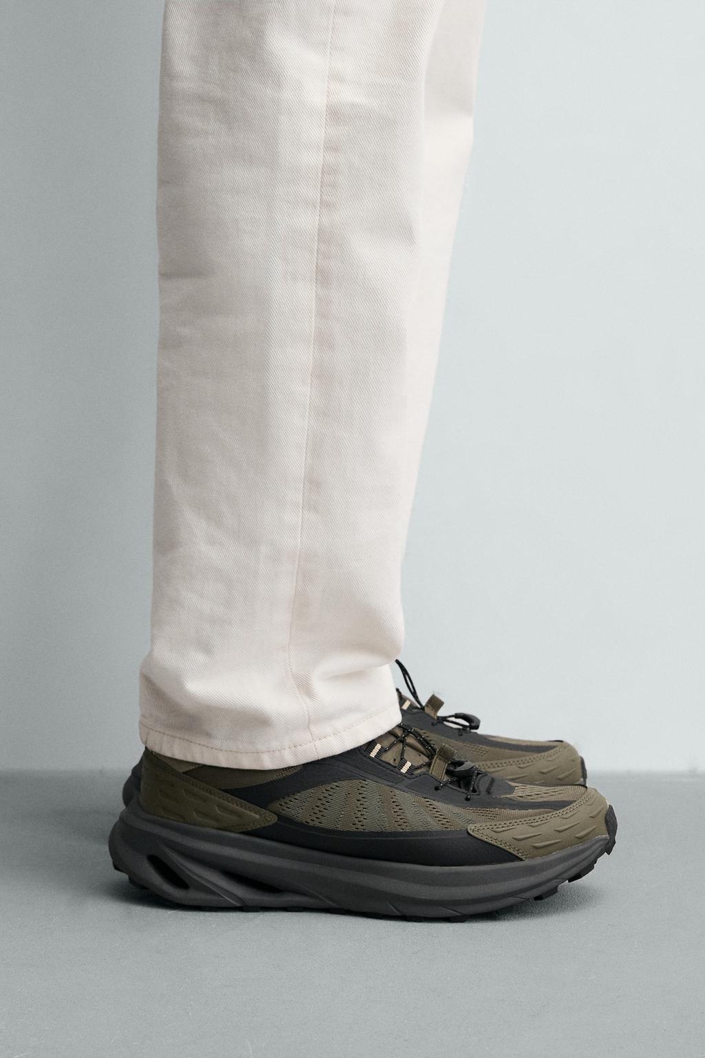 СПОРТИВНЫЕ КРОССОВКИ