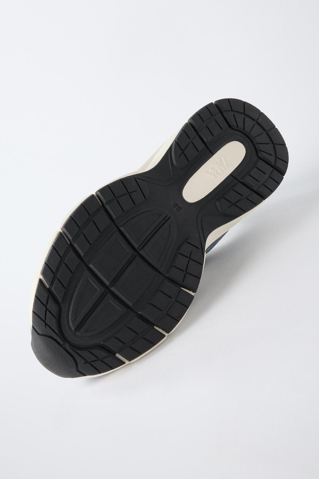 КРОССОВКИ ИЗ РАЗНЫХ МАТЕРИАЛОВ