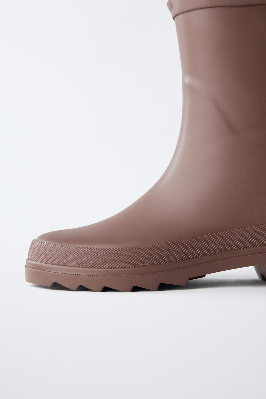 БАЗОВЫЕ РЕЗИНОВЫЕ САПОГИ