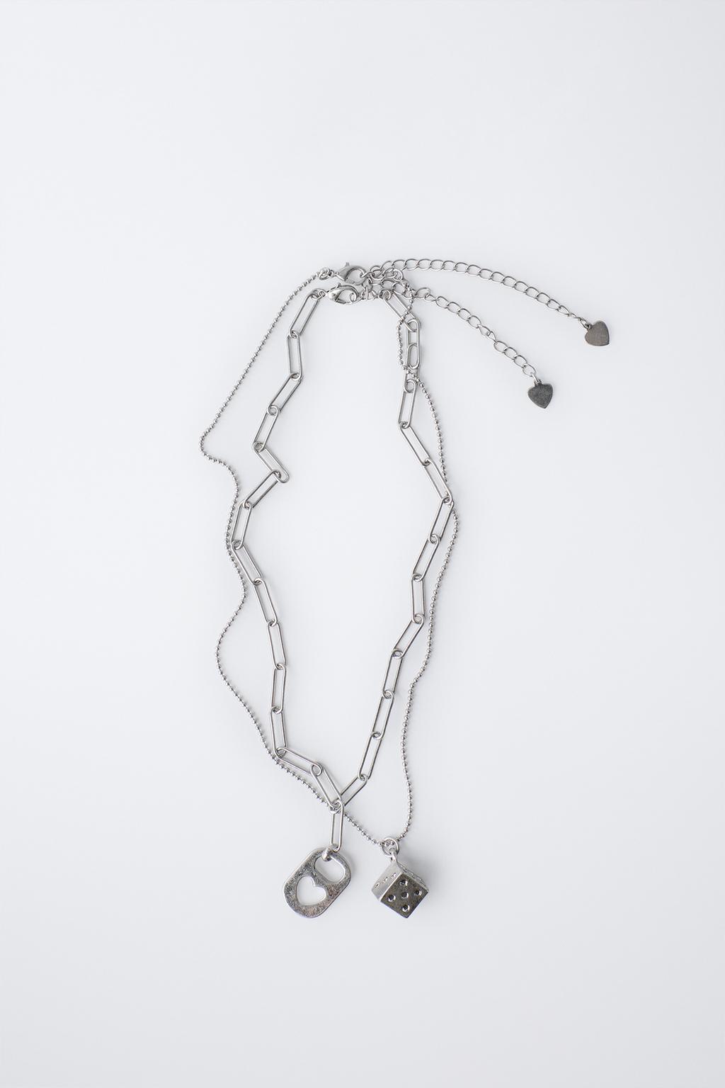 НАБОР ИЗ ДВУХ ОЖЕРЕЛИЙ С ПЛАСТИНОЙ И КУБИКОМ