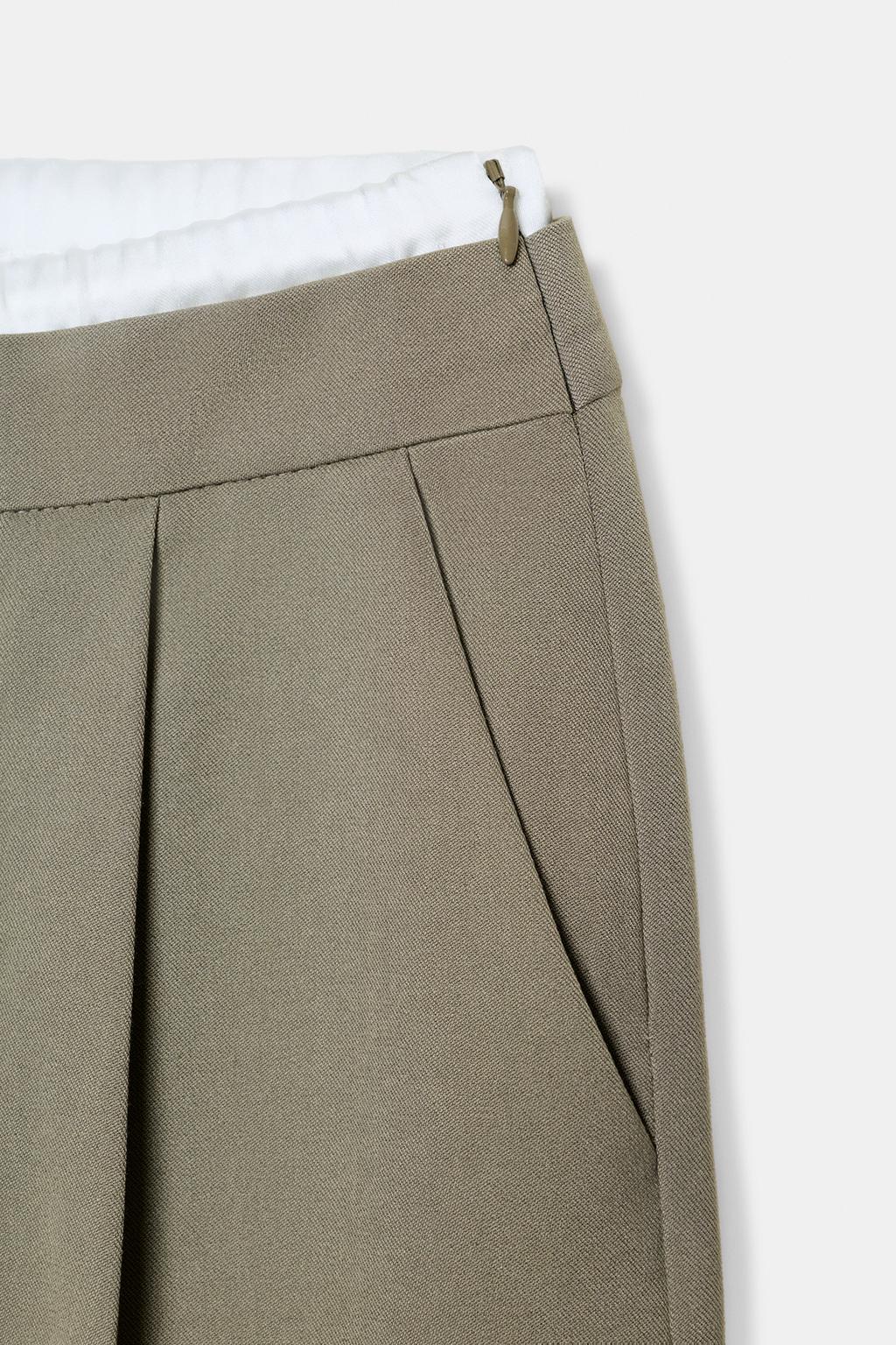 БРЮКИ С ШИРОКИМИ ШТАНИНАМИ И ДВОЙНЫМ ПОЯСОМ