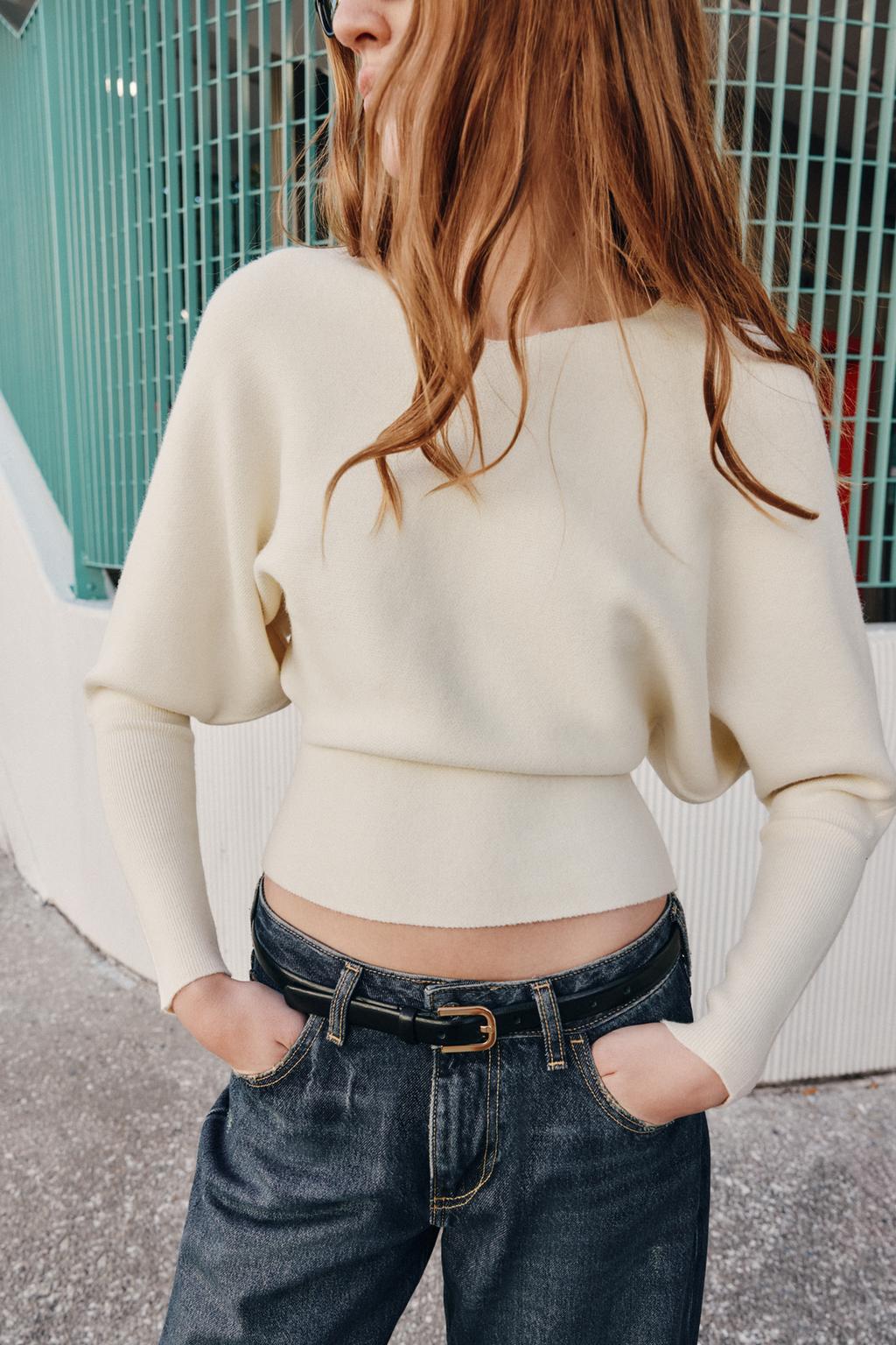 ТРИКОТАЖНЫЙ СВИТЕР С V-ОБРАЗНЫМ ВЫРЕЗОМ