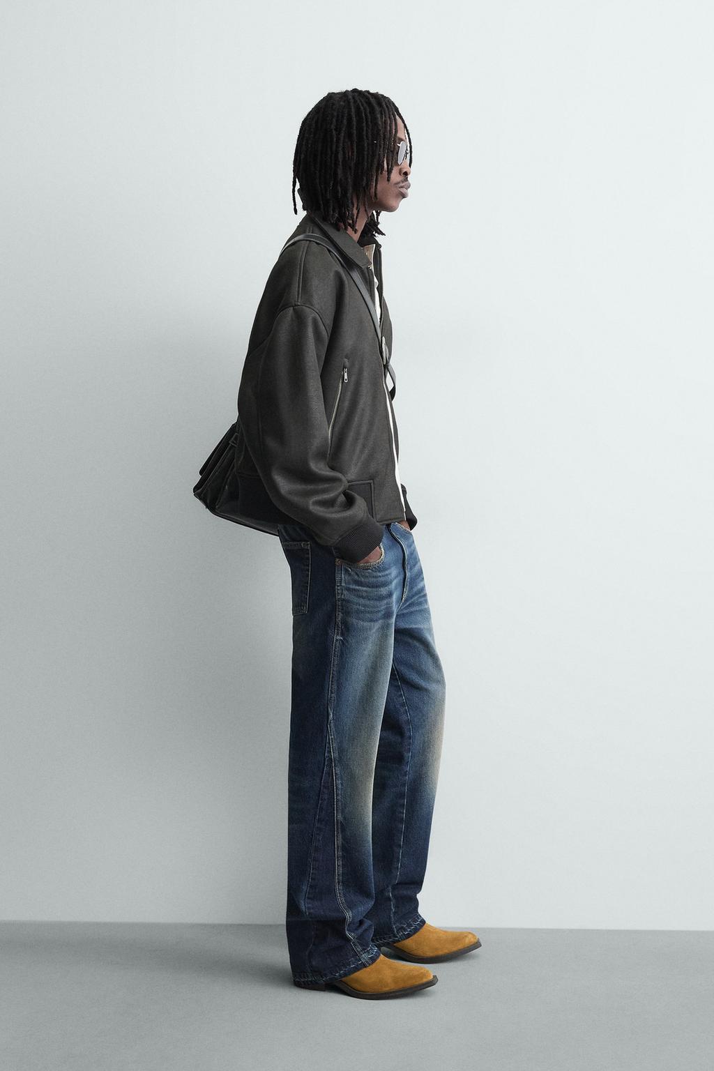 БОМБЕР ИЗ ИСКУССТВЕННОЙ КОЖИ